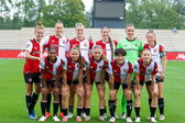 De elftalfoto van Feyenoord voor het duel met OH Leuven