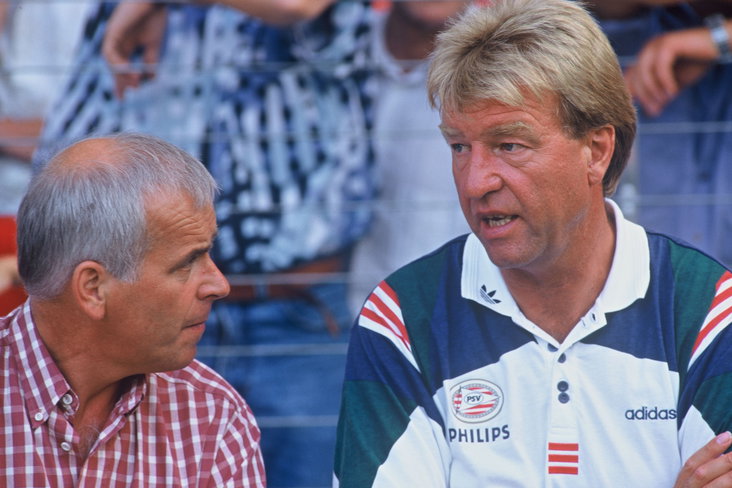 Aad de Mos als hoofdtrainer van PSV