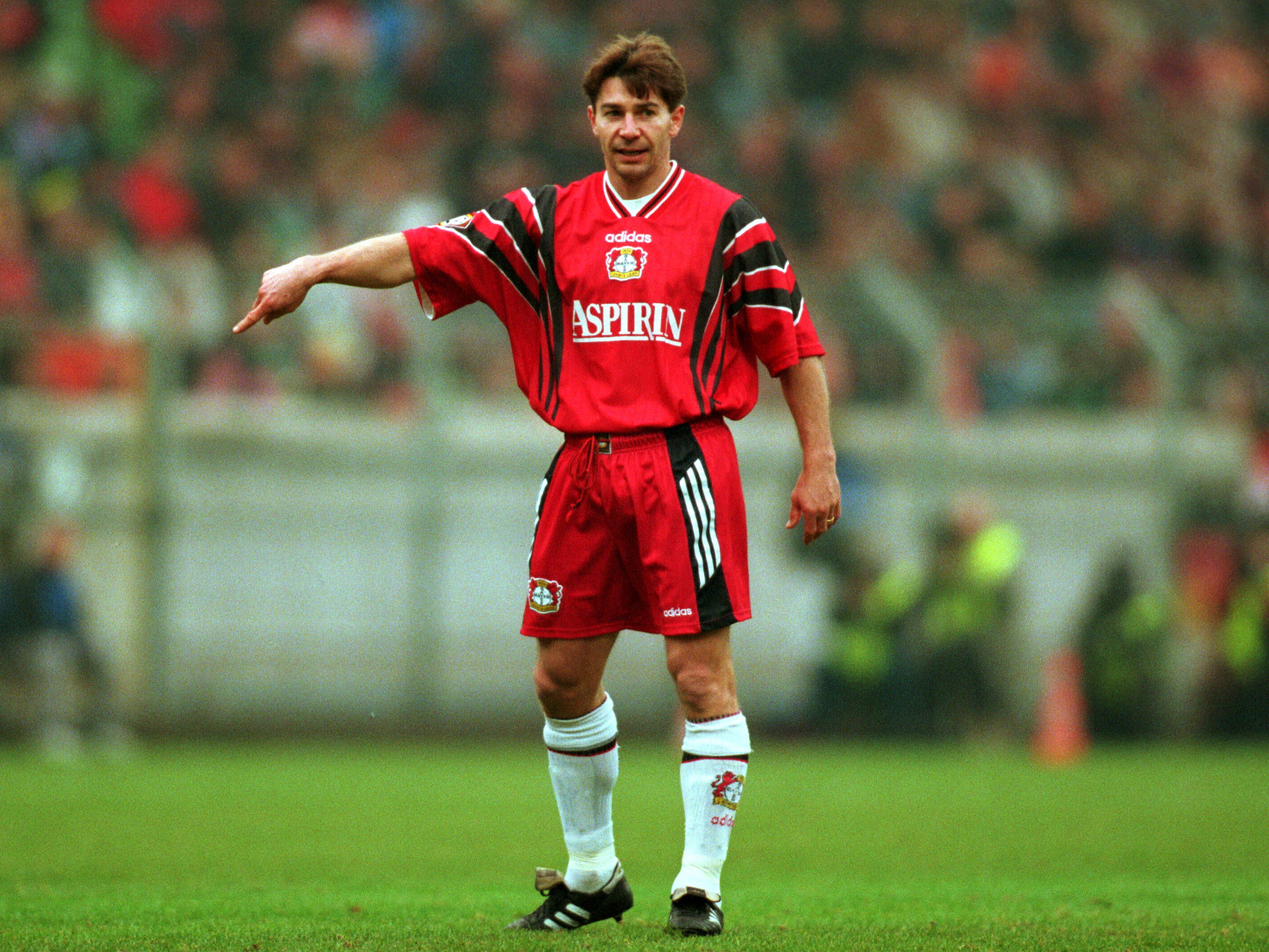 Jan Heintze namens Bayer Leverkusen
