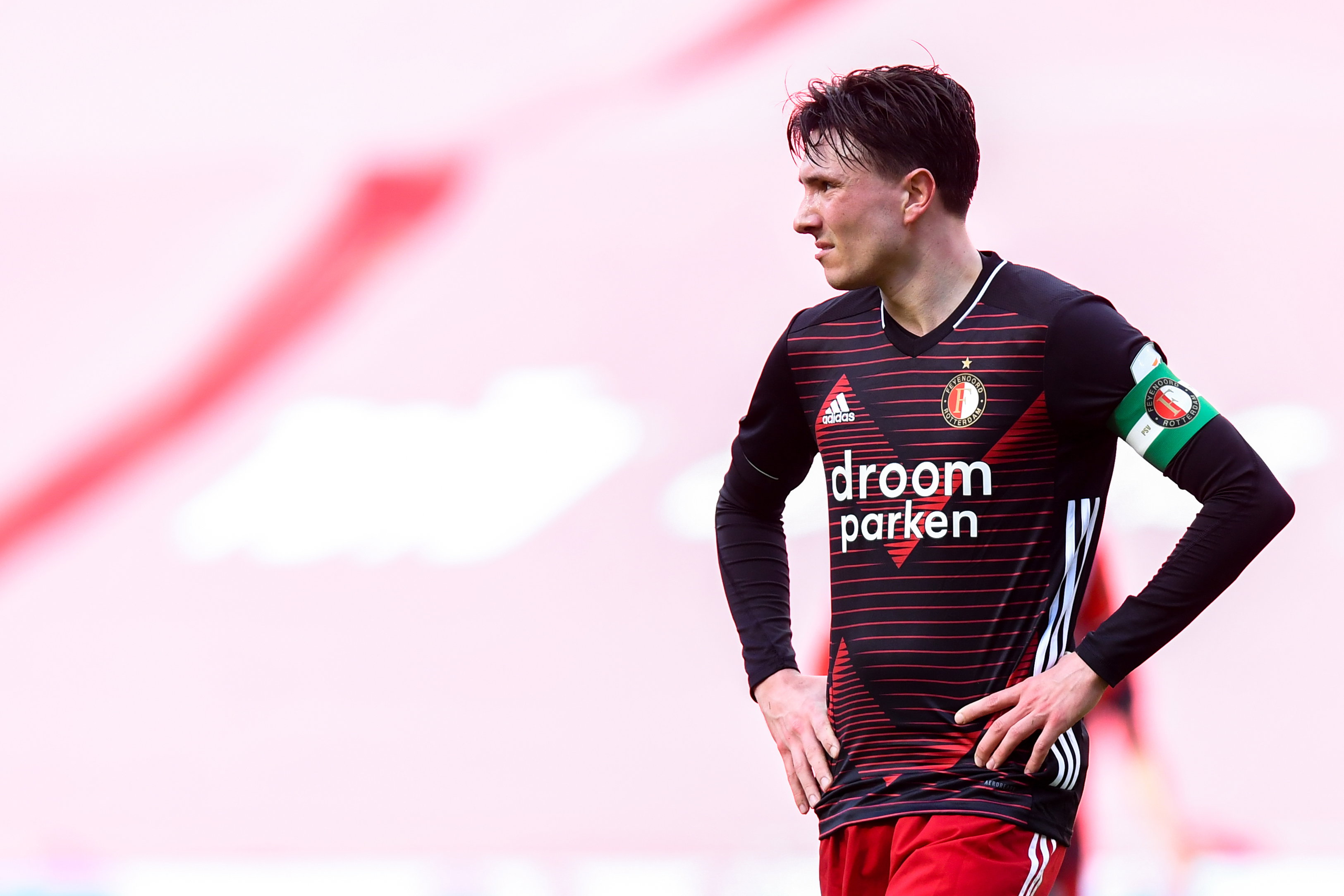 Steven Berghuis in het shirt van Feyenoord