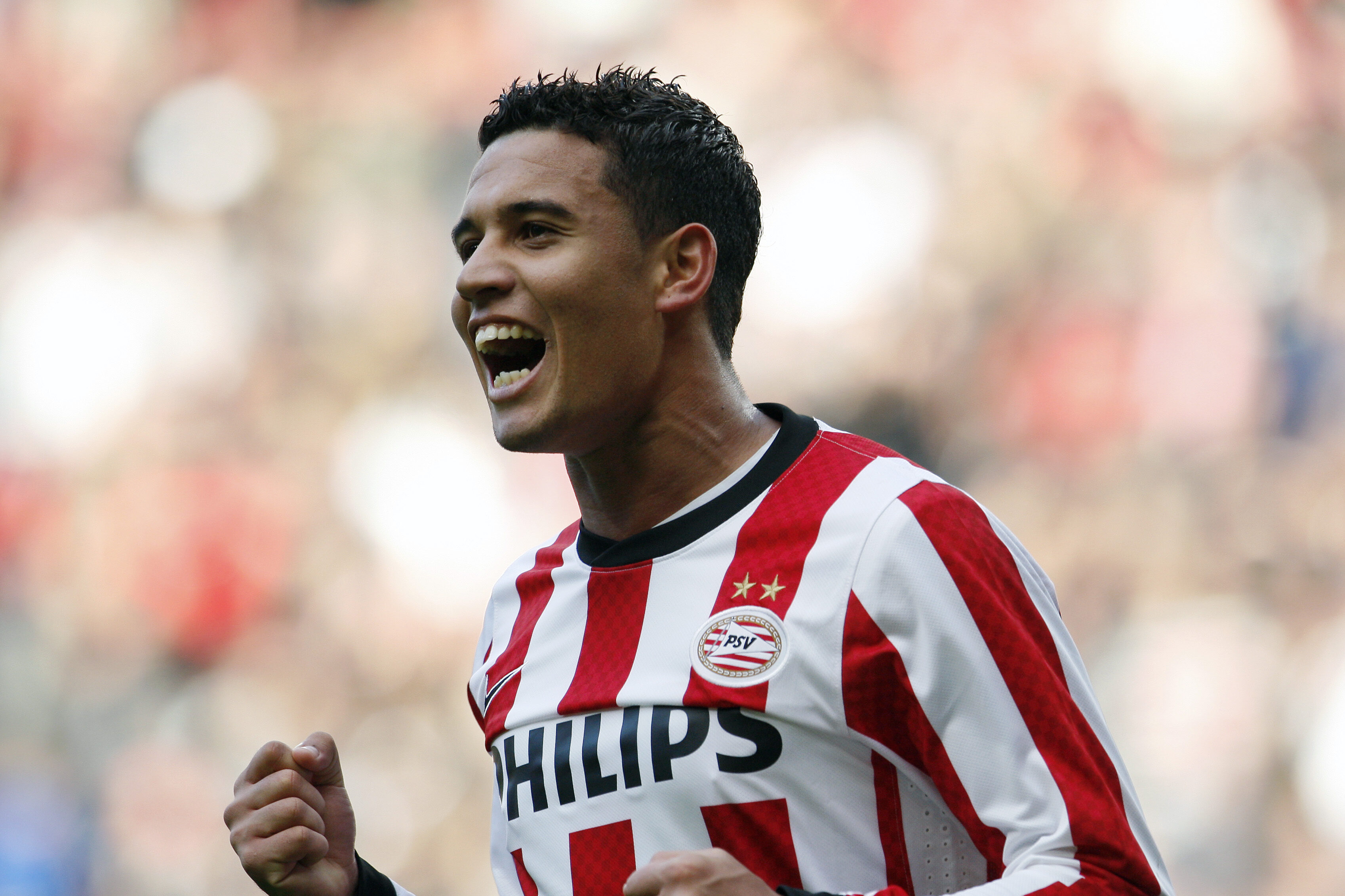 Jonathan Reis viert zijn goal tegen Feyenoord