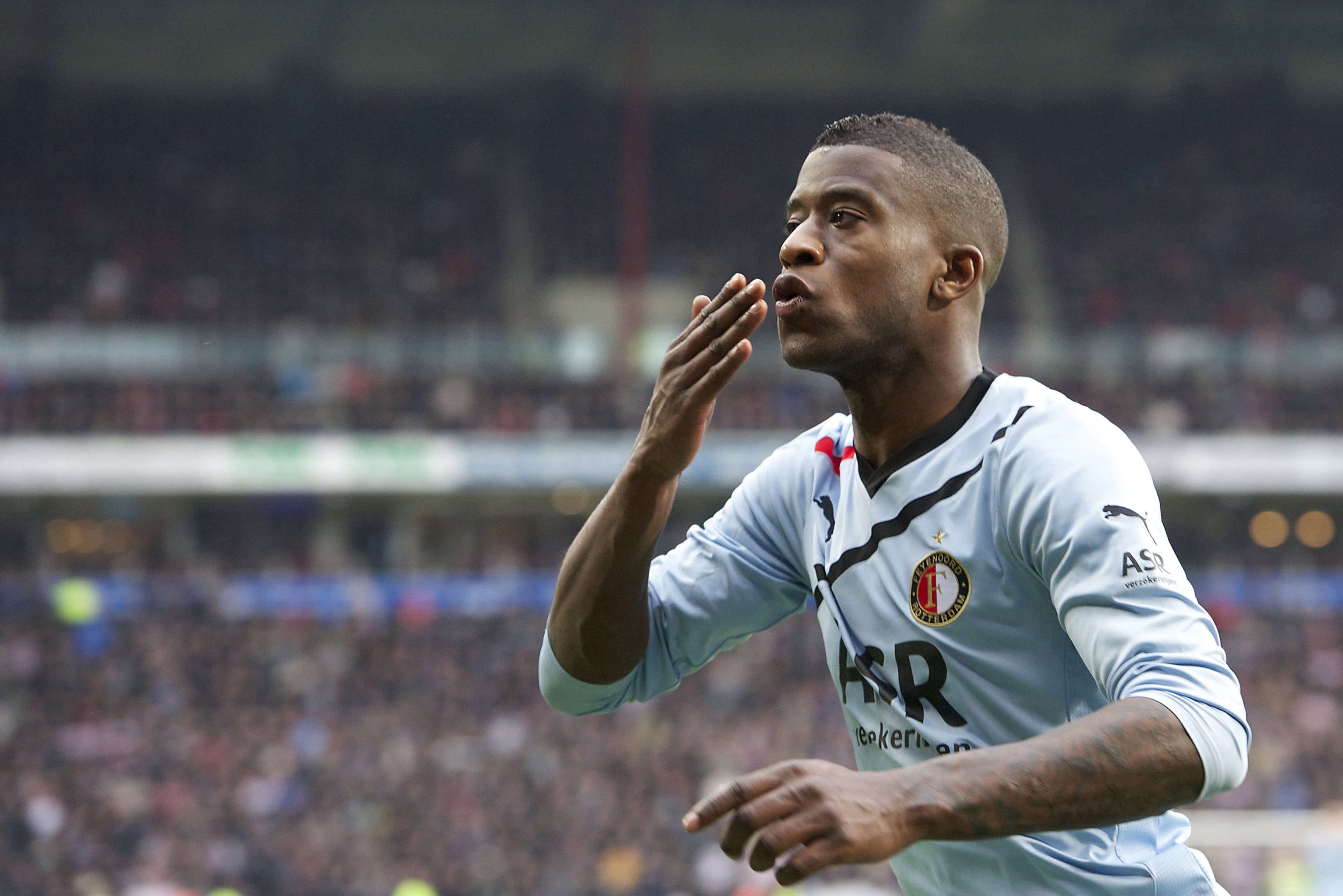 Guyon Fernandez na zijn treffer tegen PSV