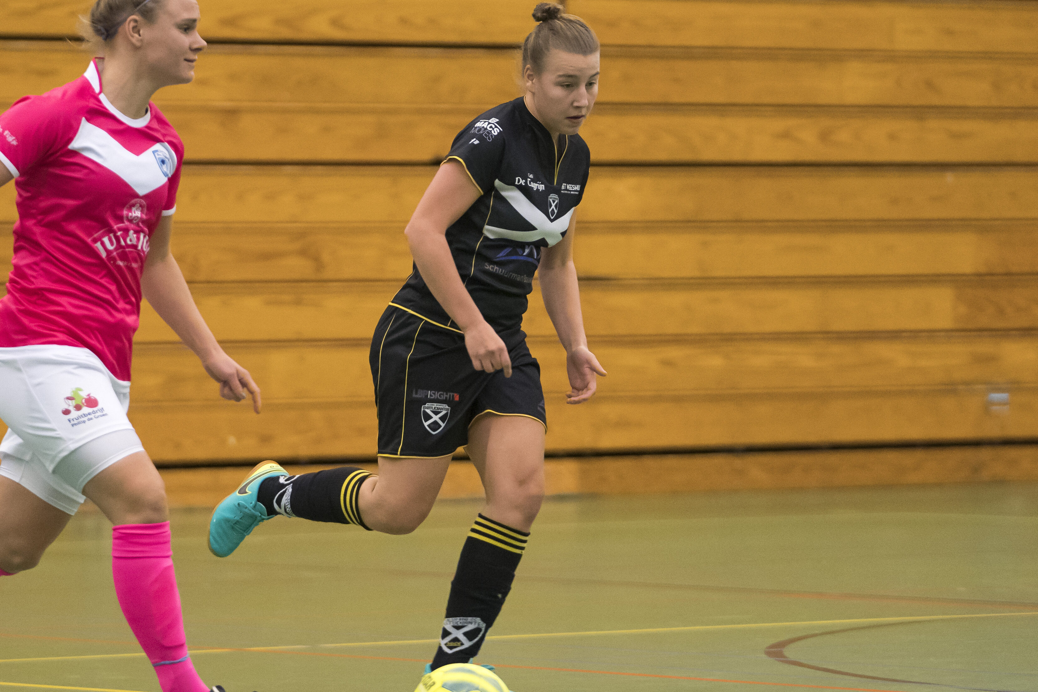 Inge Konst, hier actief als zaalvoetbalster