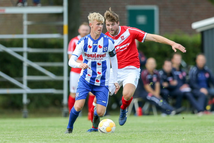 Guus Offerhaus in het shirt van SC Heerenveen