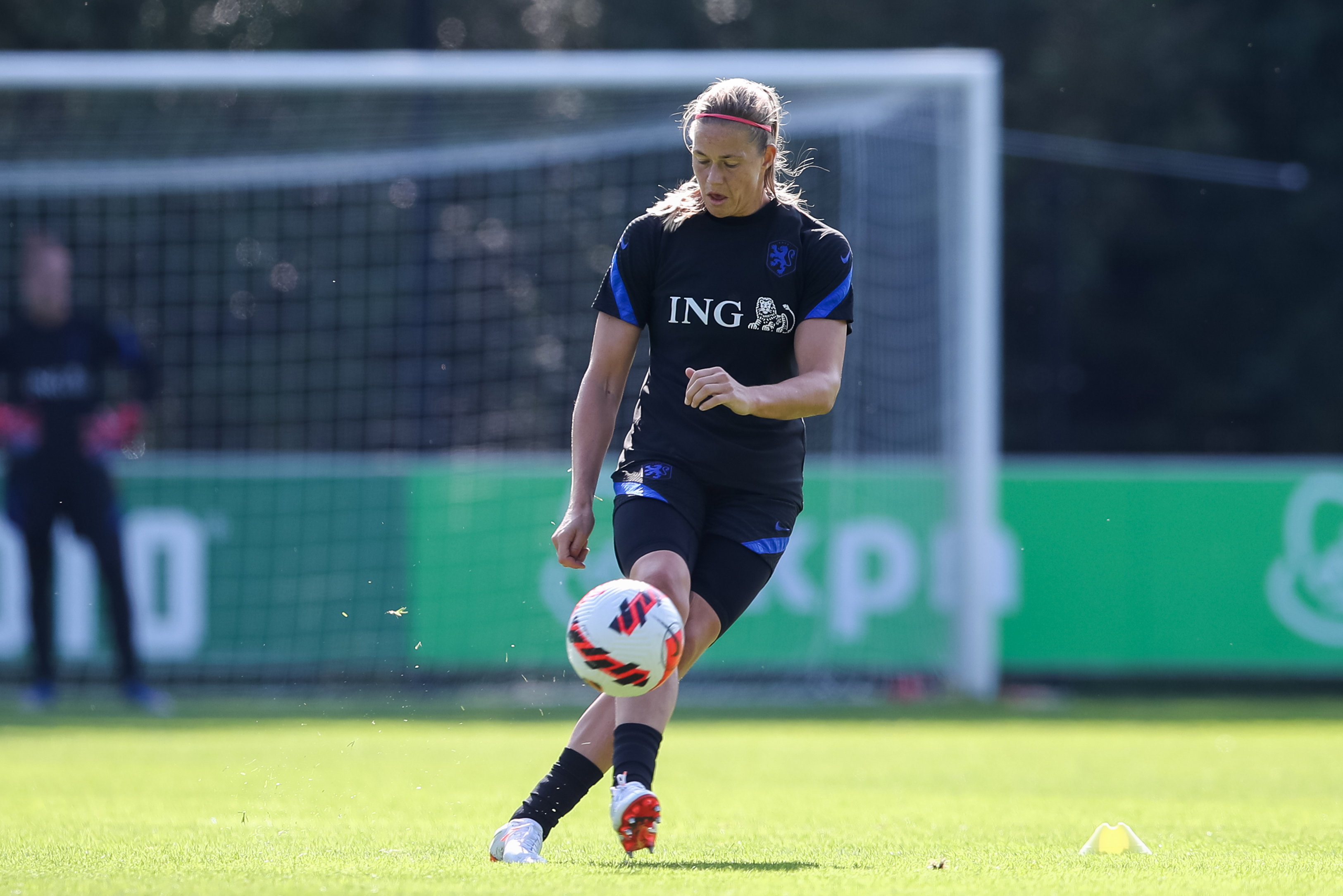 Anouk Dekker bij Oranje