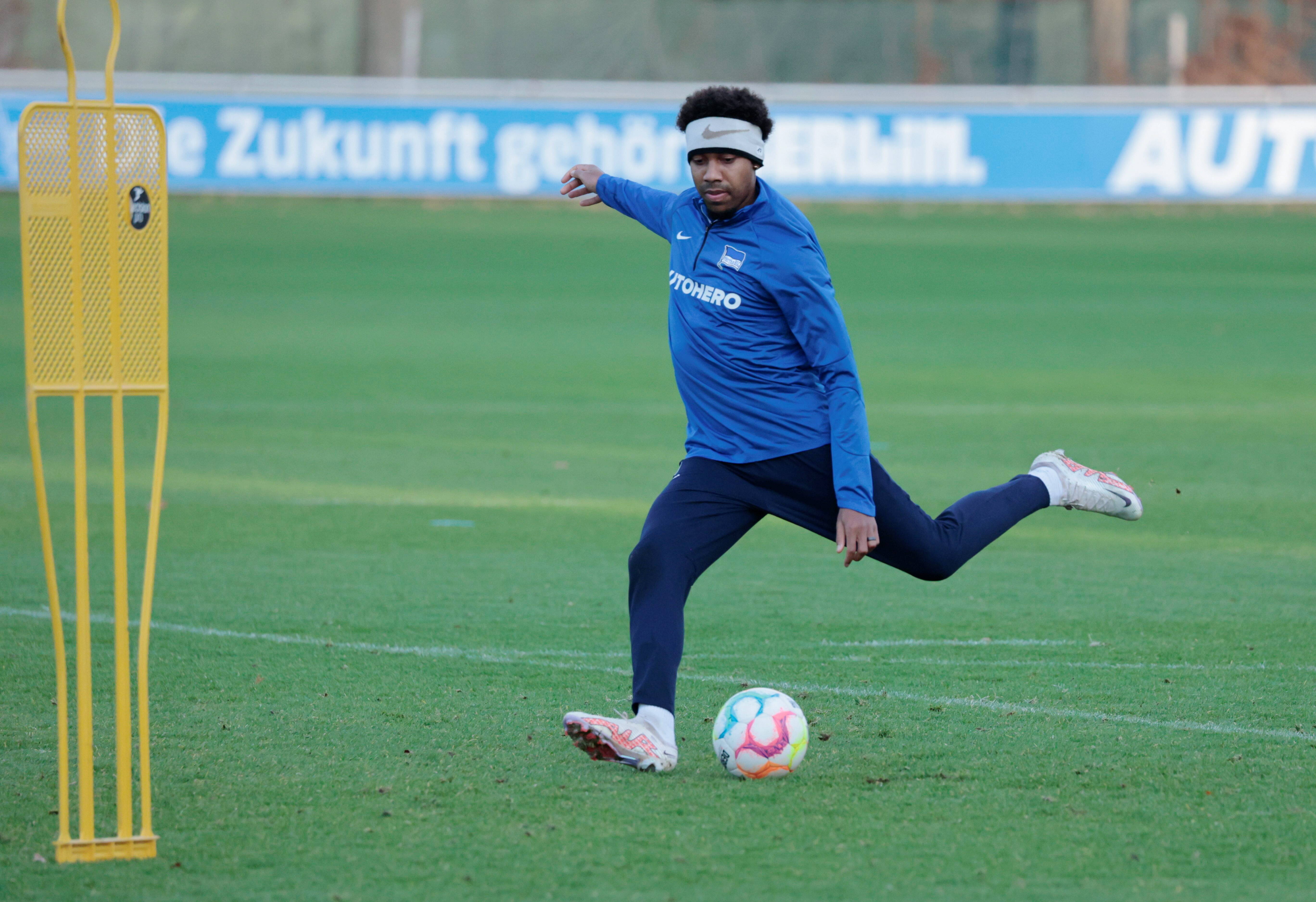 Jean-Paul Boëtius op de training van Hertha BSC