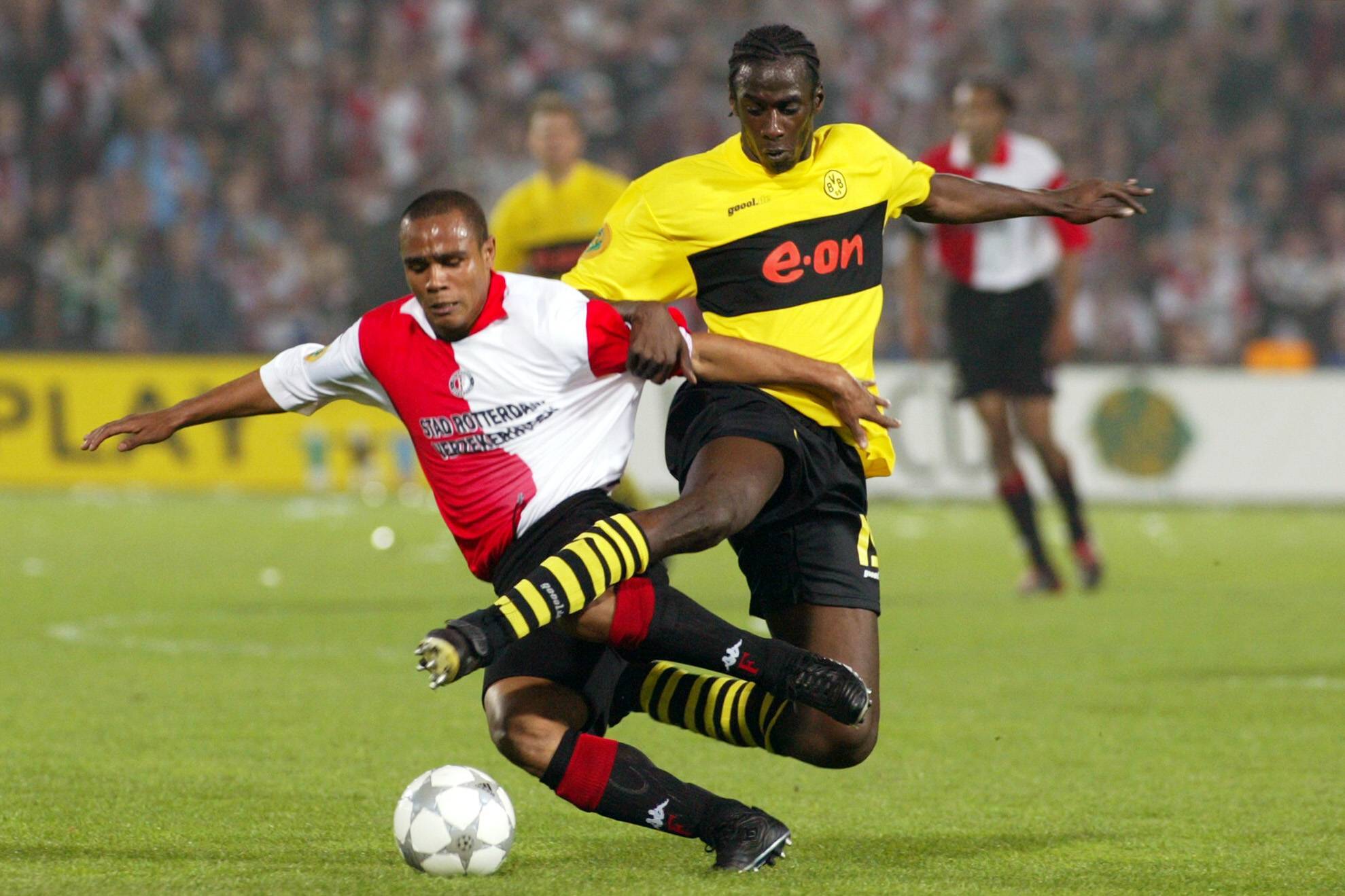 Leonardo in actie voor Feyenoord