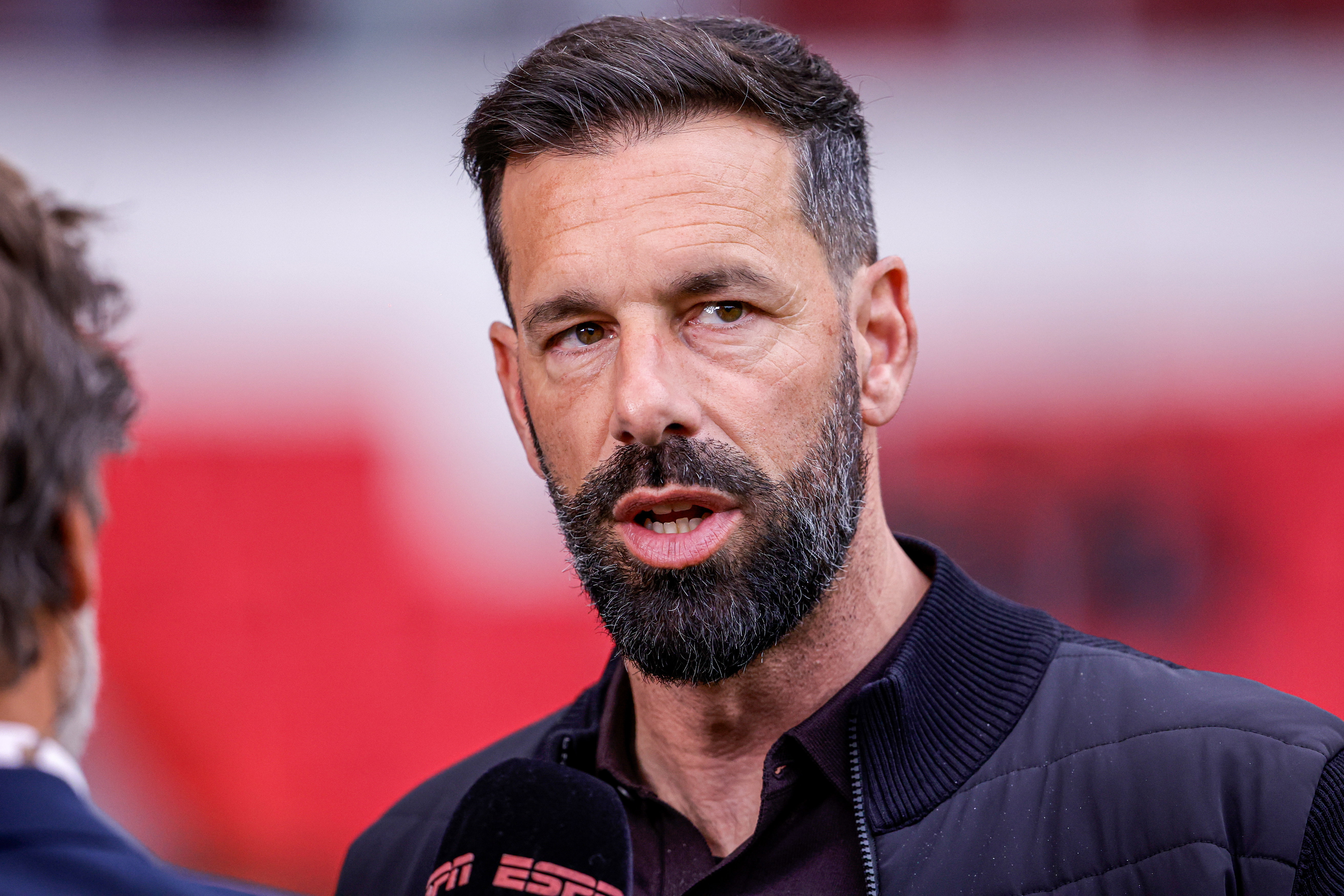 Ruud van Nistelrooij voor de camera bij ESPN