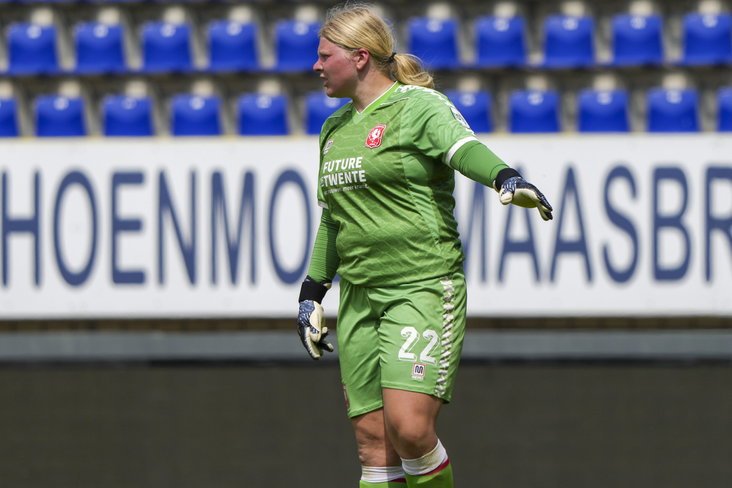 Inge Tijink in het shirt van FC Twente
