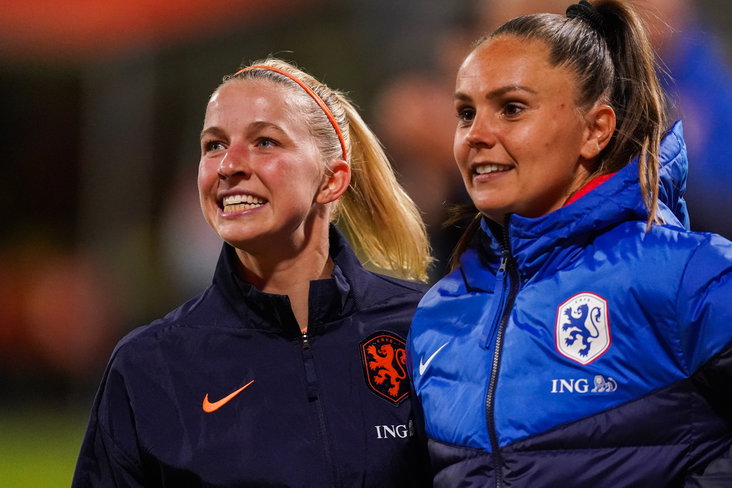 Jackie Groenen en Lieke Martens