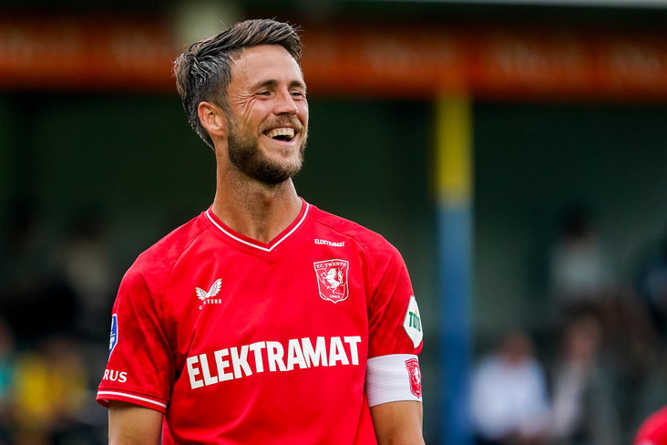 Ricky van Wolfswinkel lacht
