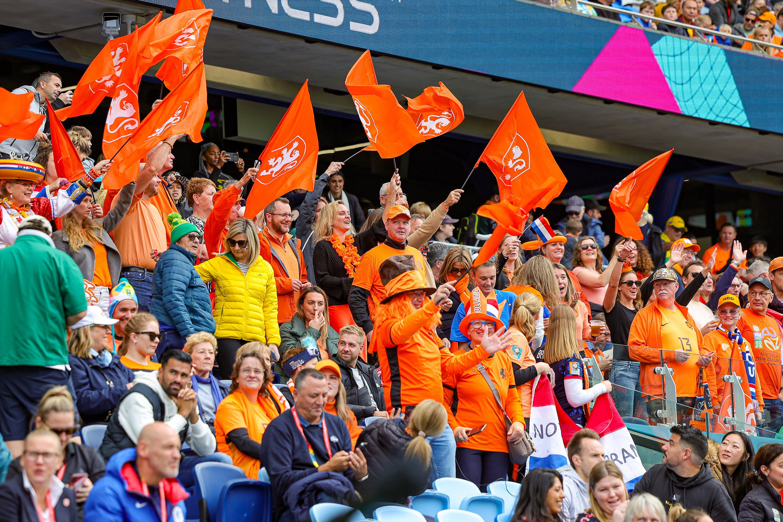 Oranje-fans bij het WK-duel met Zuid-Afrika