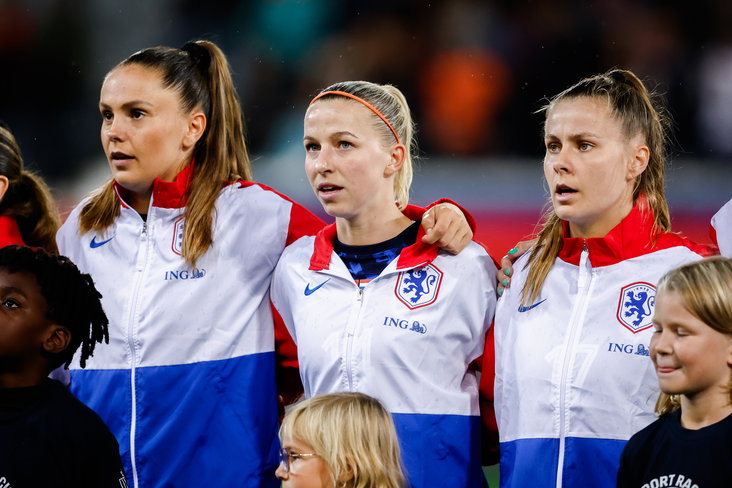Lieke Martens, Jackie Groenen en Victoria Pelova
