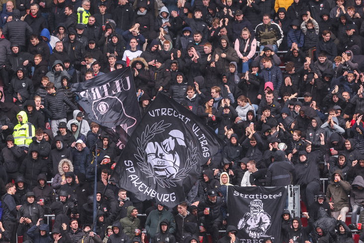 FC Utrecht-supporters op de Bunnikside