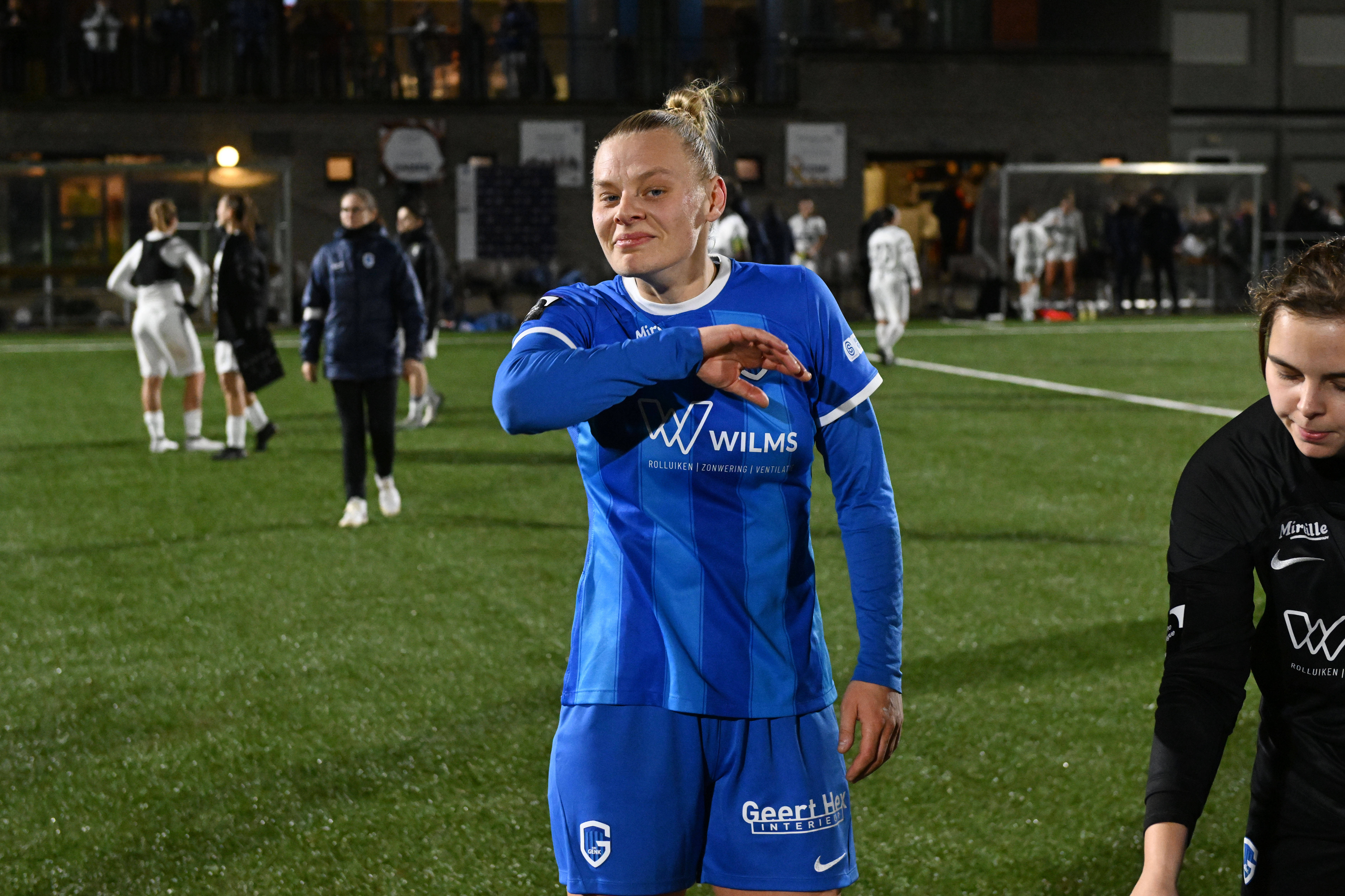 Ella Van Kerkhoven