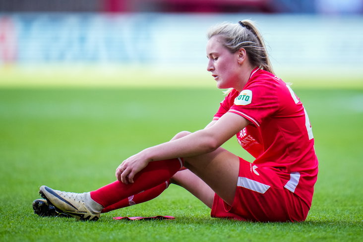 Teleurstelling bij Wieke Kaptein (FC Twente)
