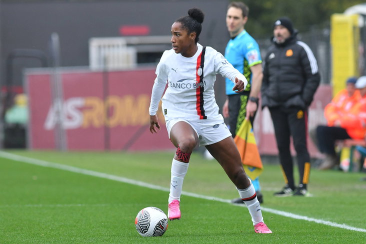 Chanté Dompig in actie namens AC Milan