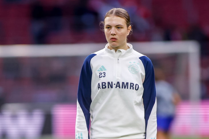 Lotte Keukelaar bij Ajax