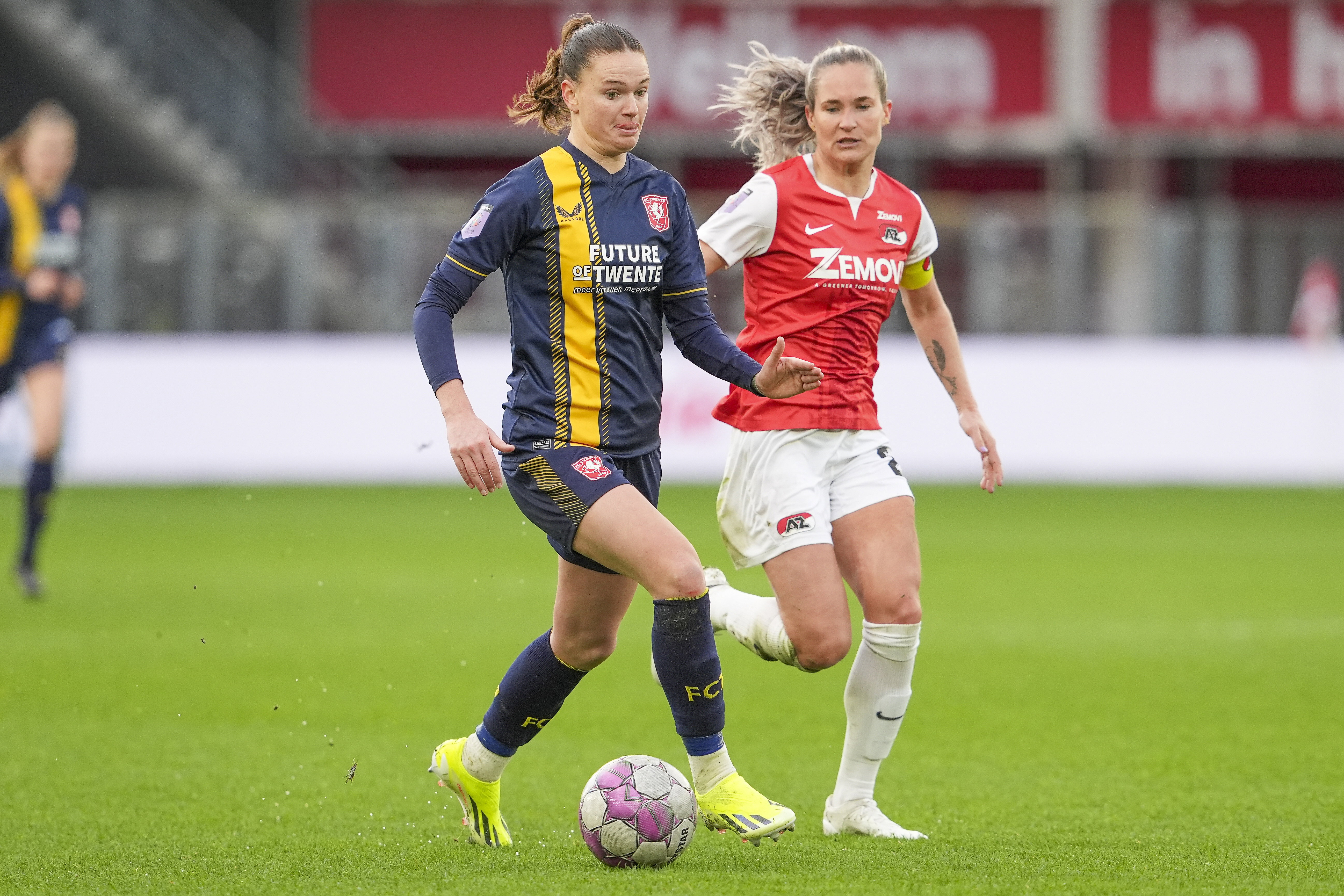 Desiree van Lunteren tegen FC Twente