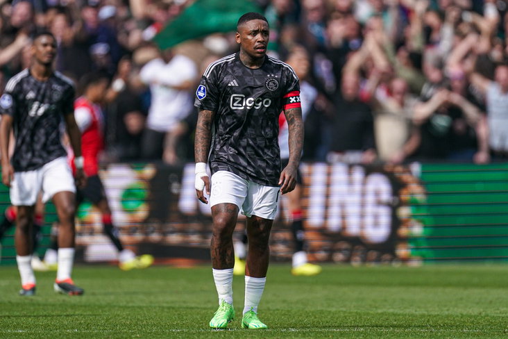 Steven Bergwijn baalt