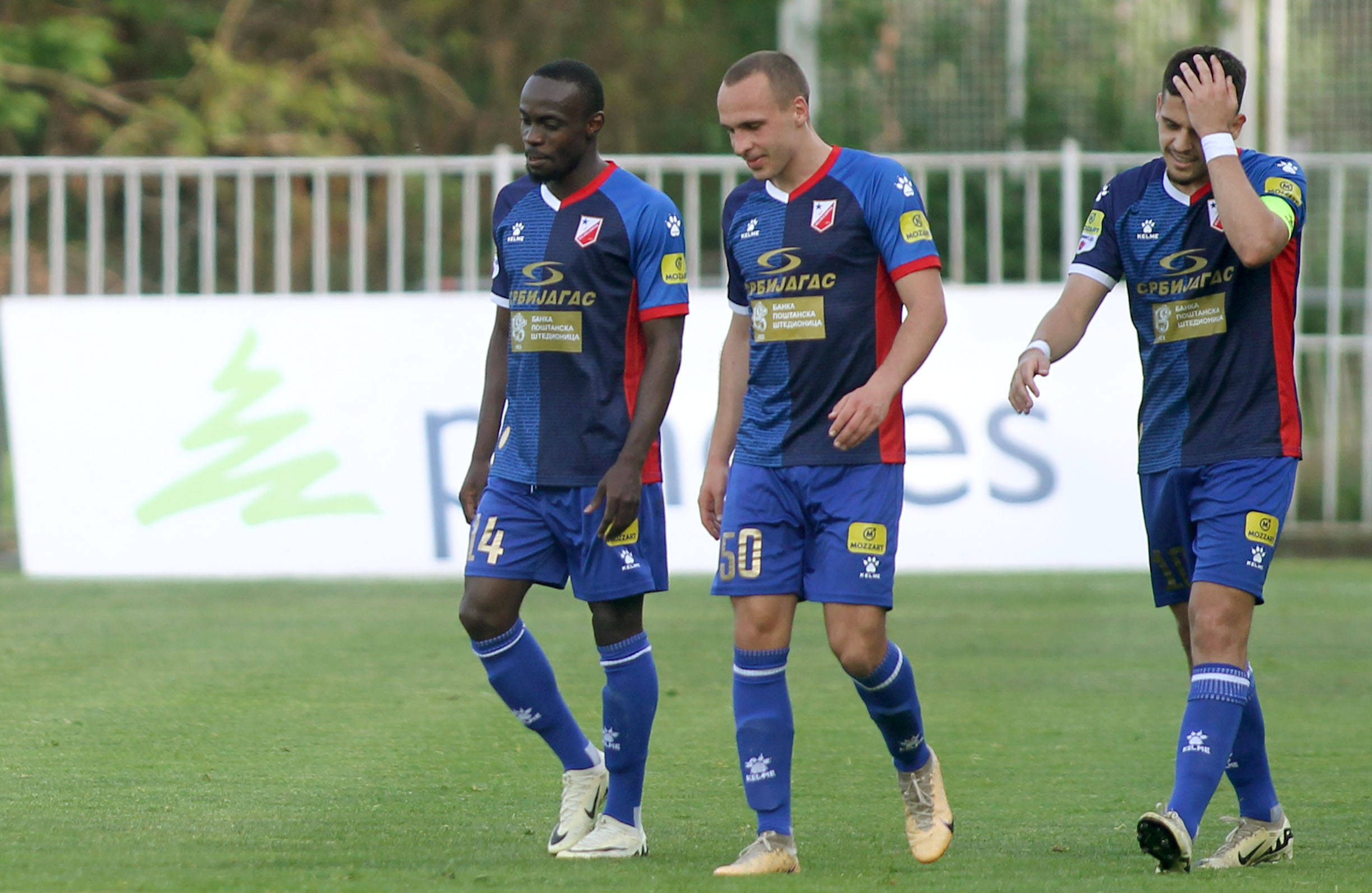 Milan Lazarevic in het shirt van FK Vojvodina