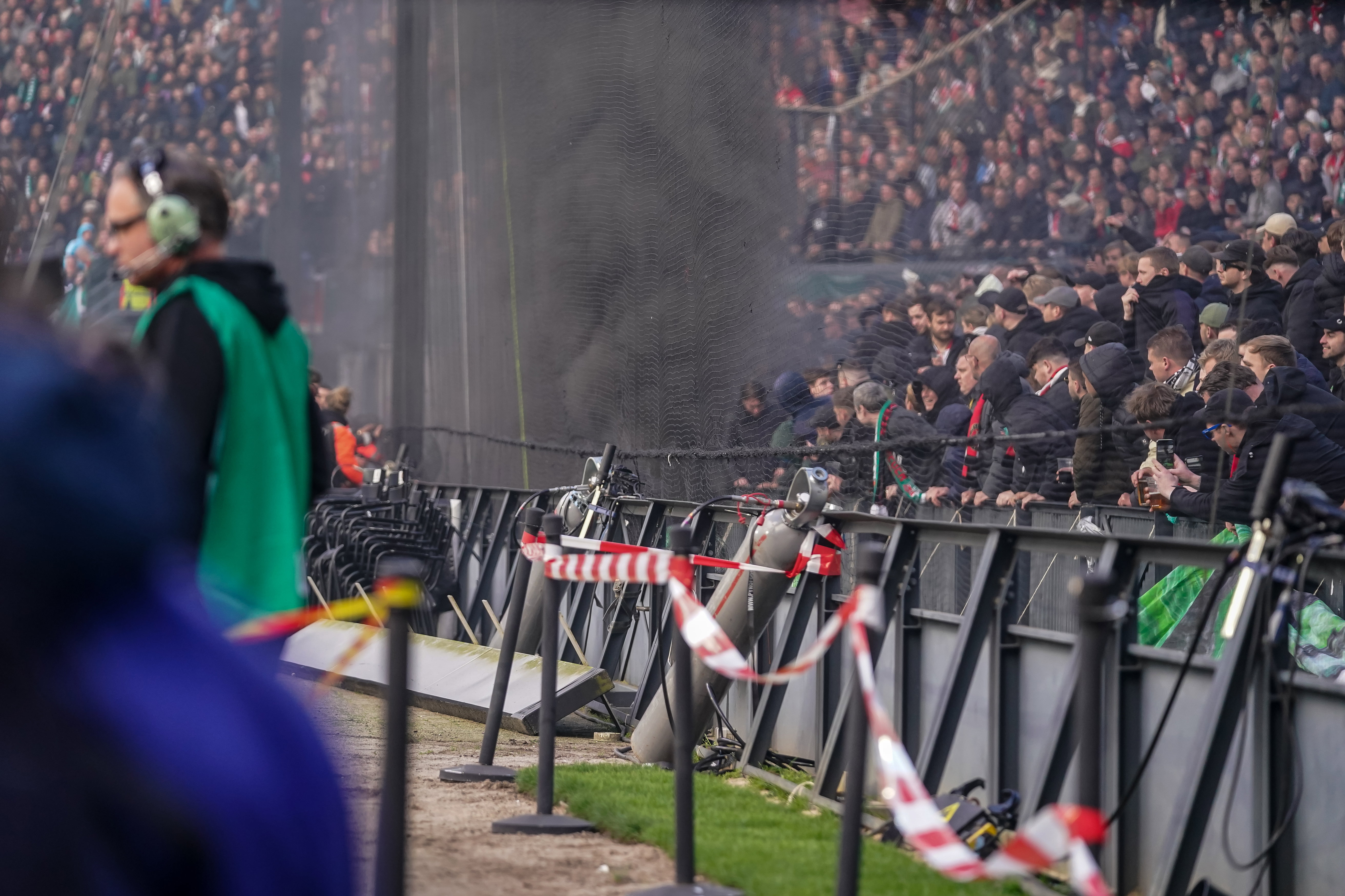 Brand in De Kuip tijdens de bekerfinale 2023/2024
