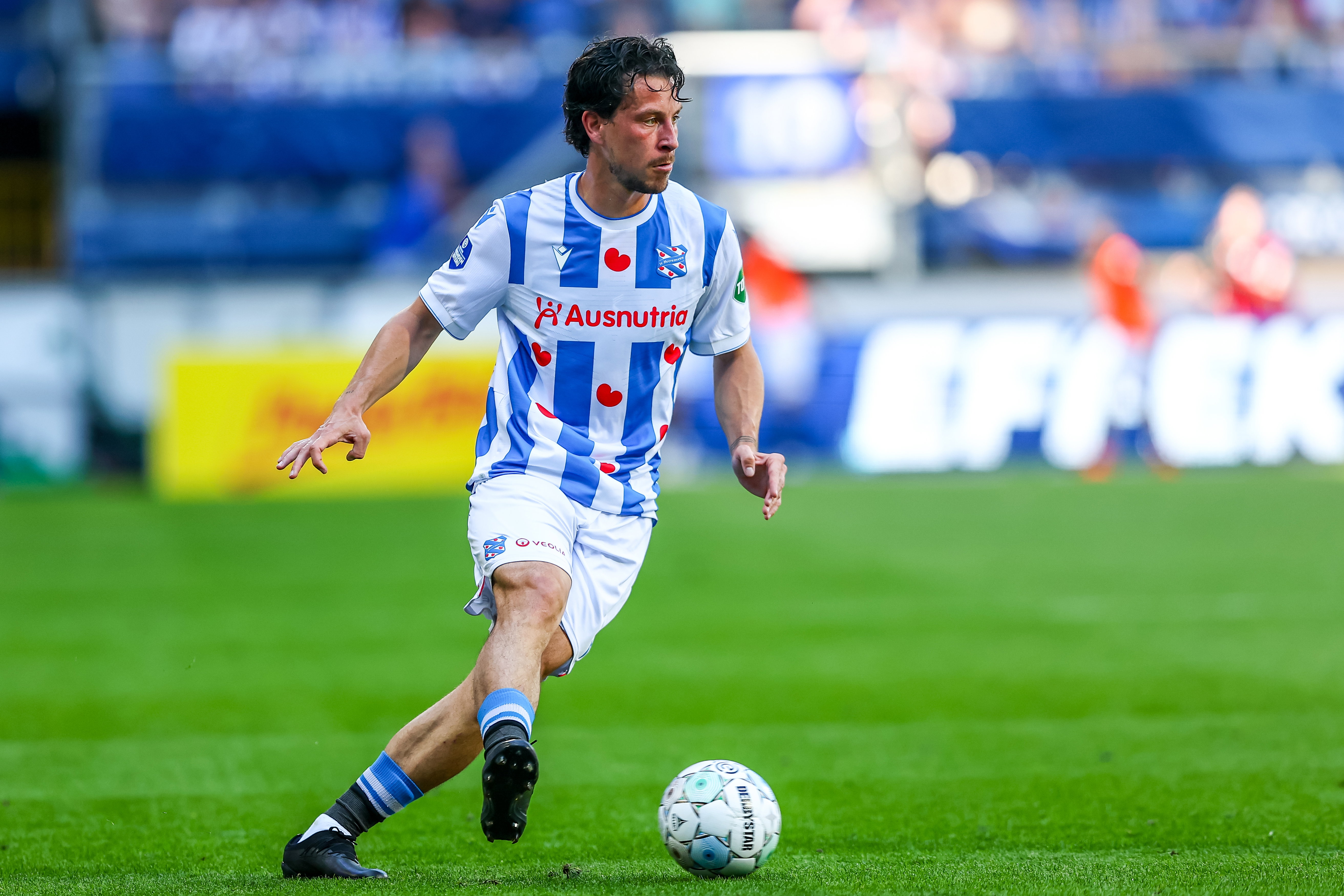 Thom Haye tegen Vitesse