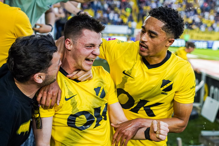 Dominik Janosek en Aimé Omgba
