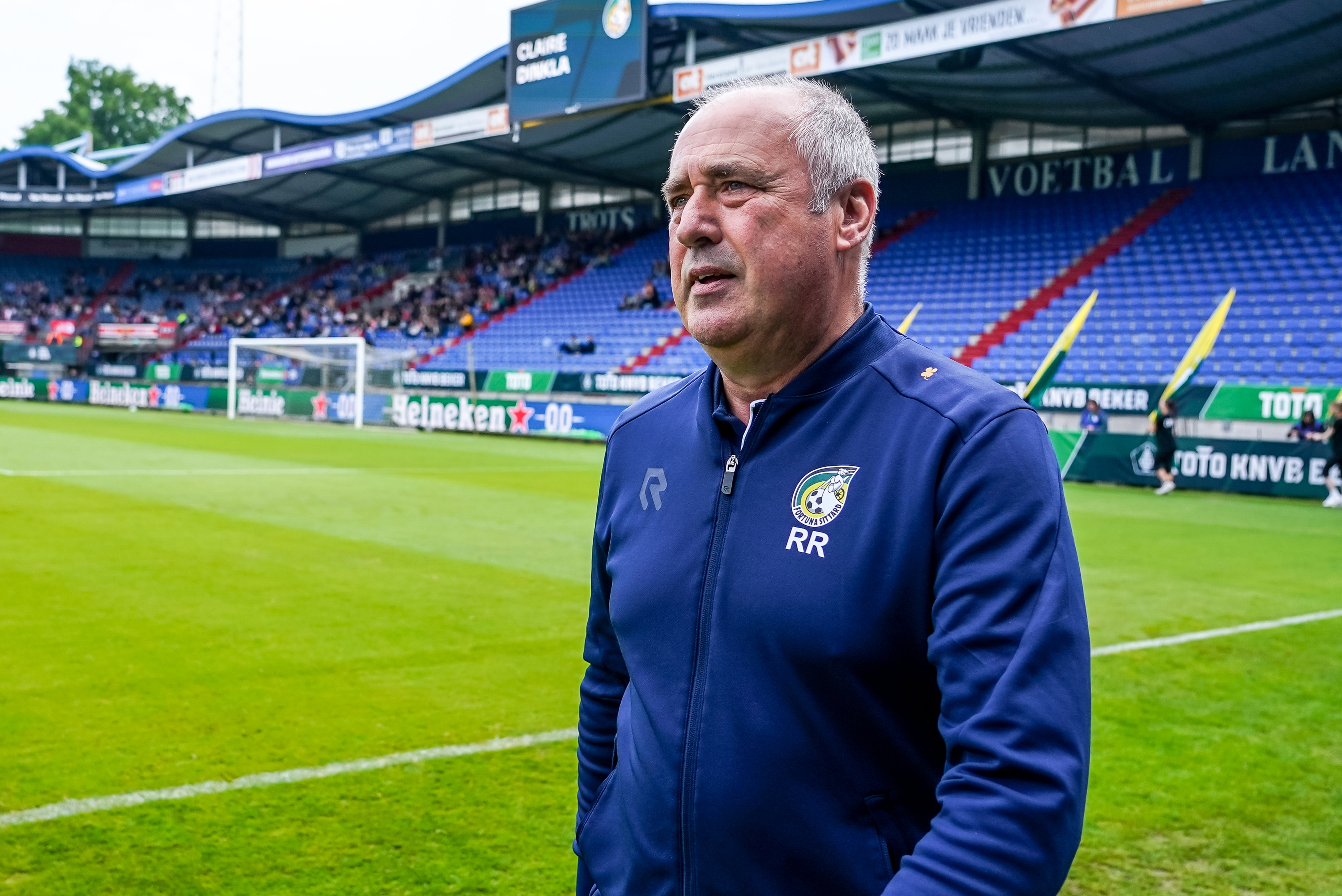 Roger Reijners voorafgaand aan de bekerfinale tussen Ajax en Fortuna Sittard