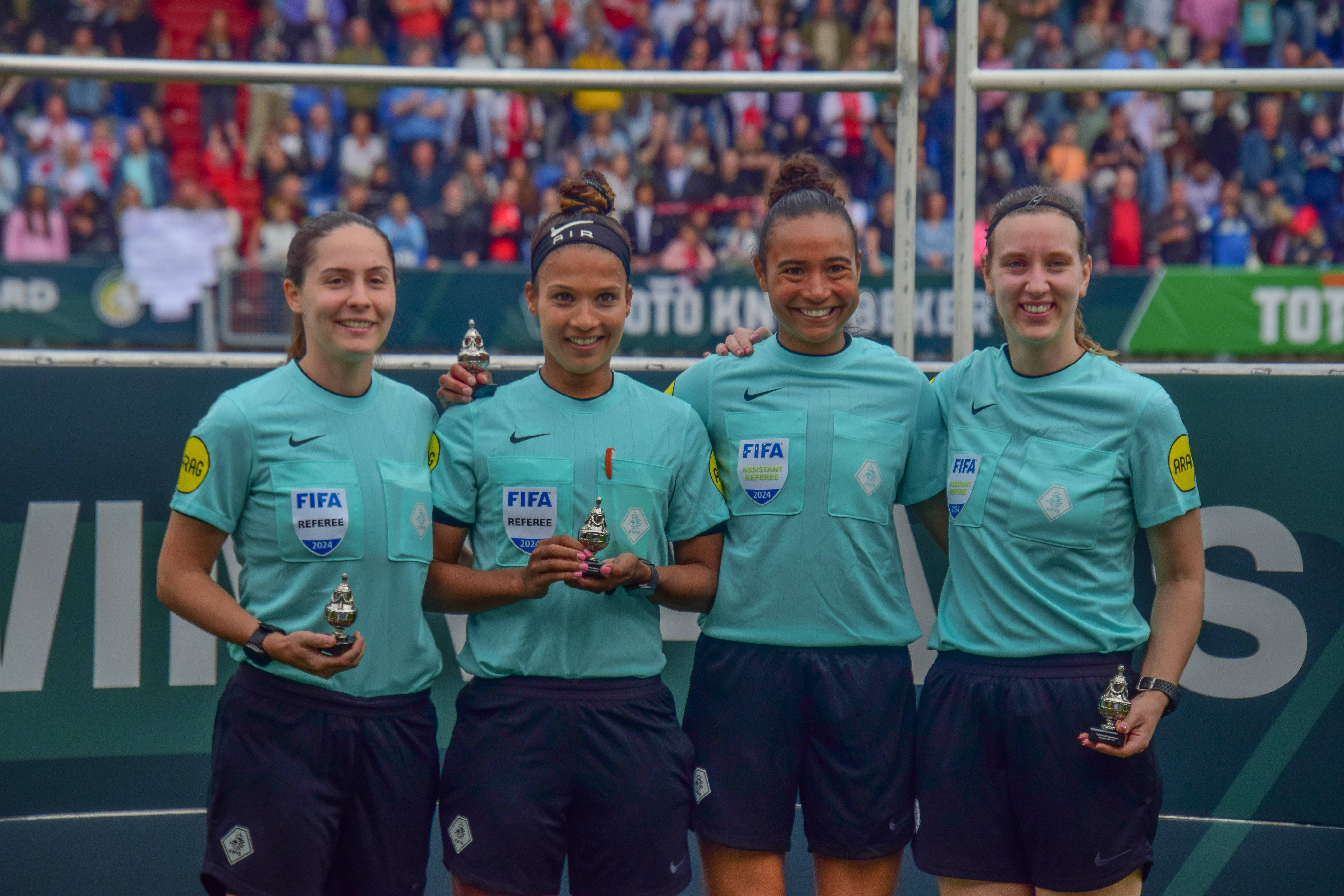 Shona Shukrula, Franca Overtoom, Diana Snoeren en Wendy Gijsbers