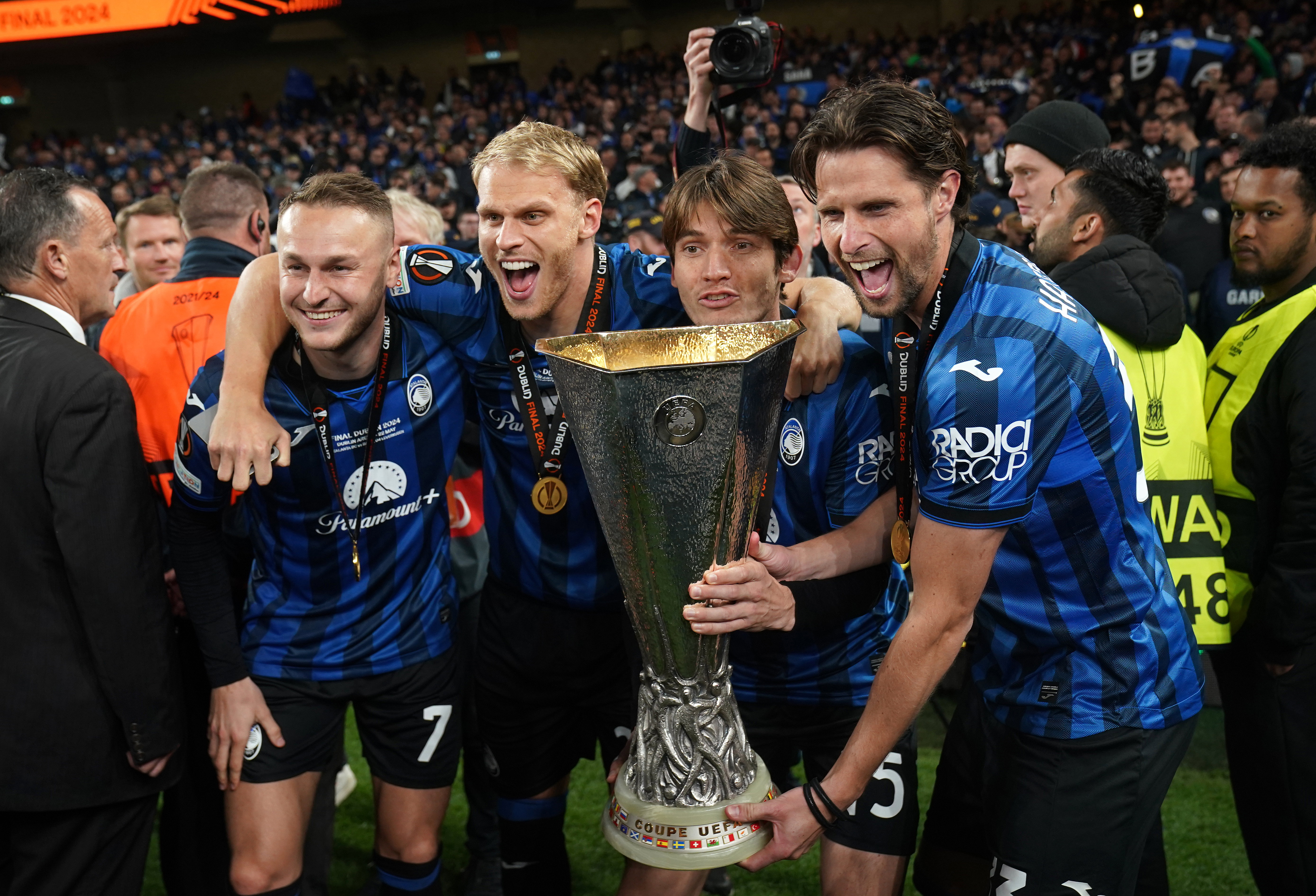 Teun Koopmeiners, Mitchell Bakker, Marten de Roon en Hans Hateboer