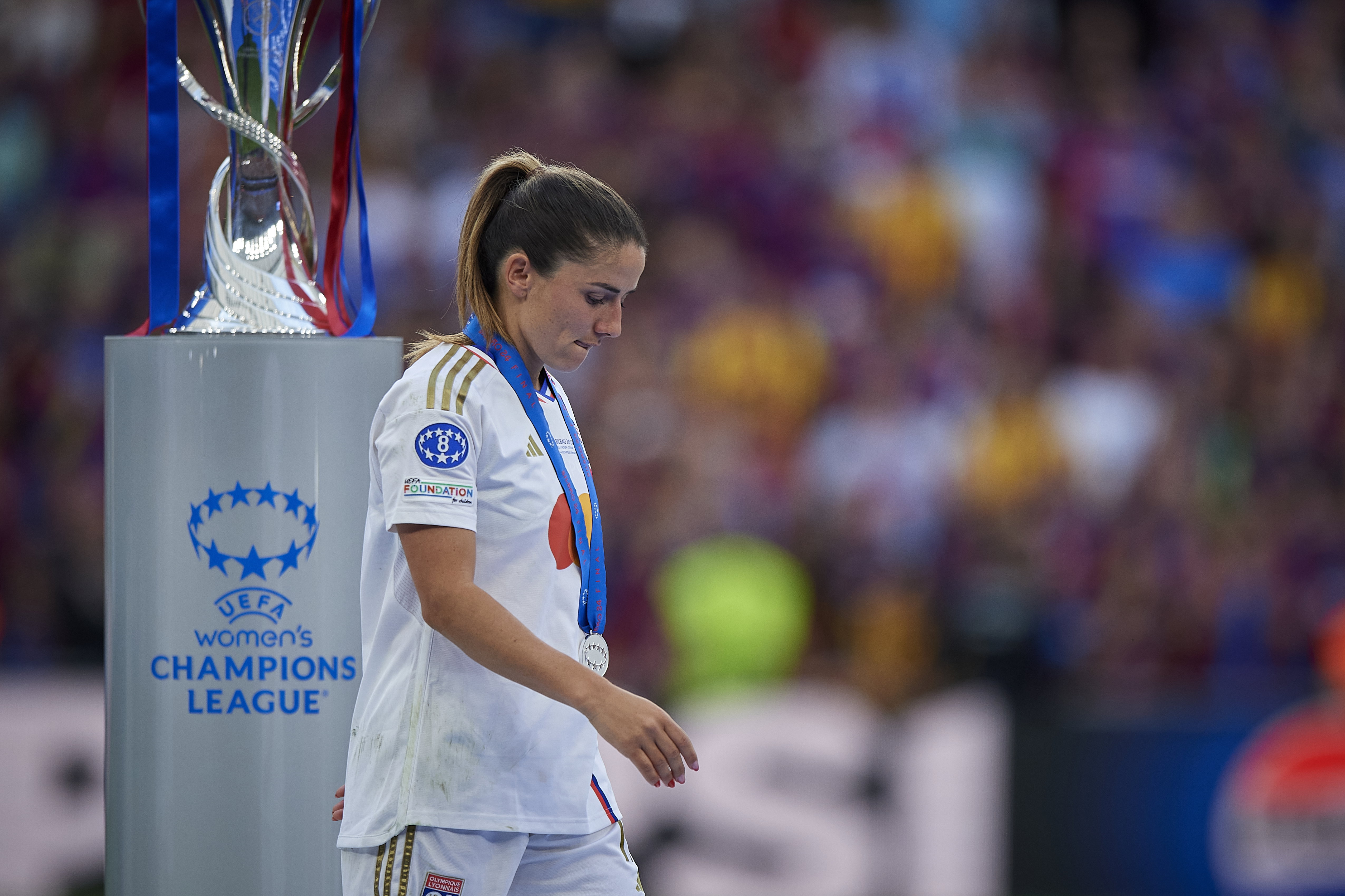 Daniëlle van de Donk na de verloren UEFA Women's Champions League-finale