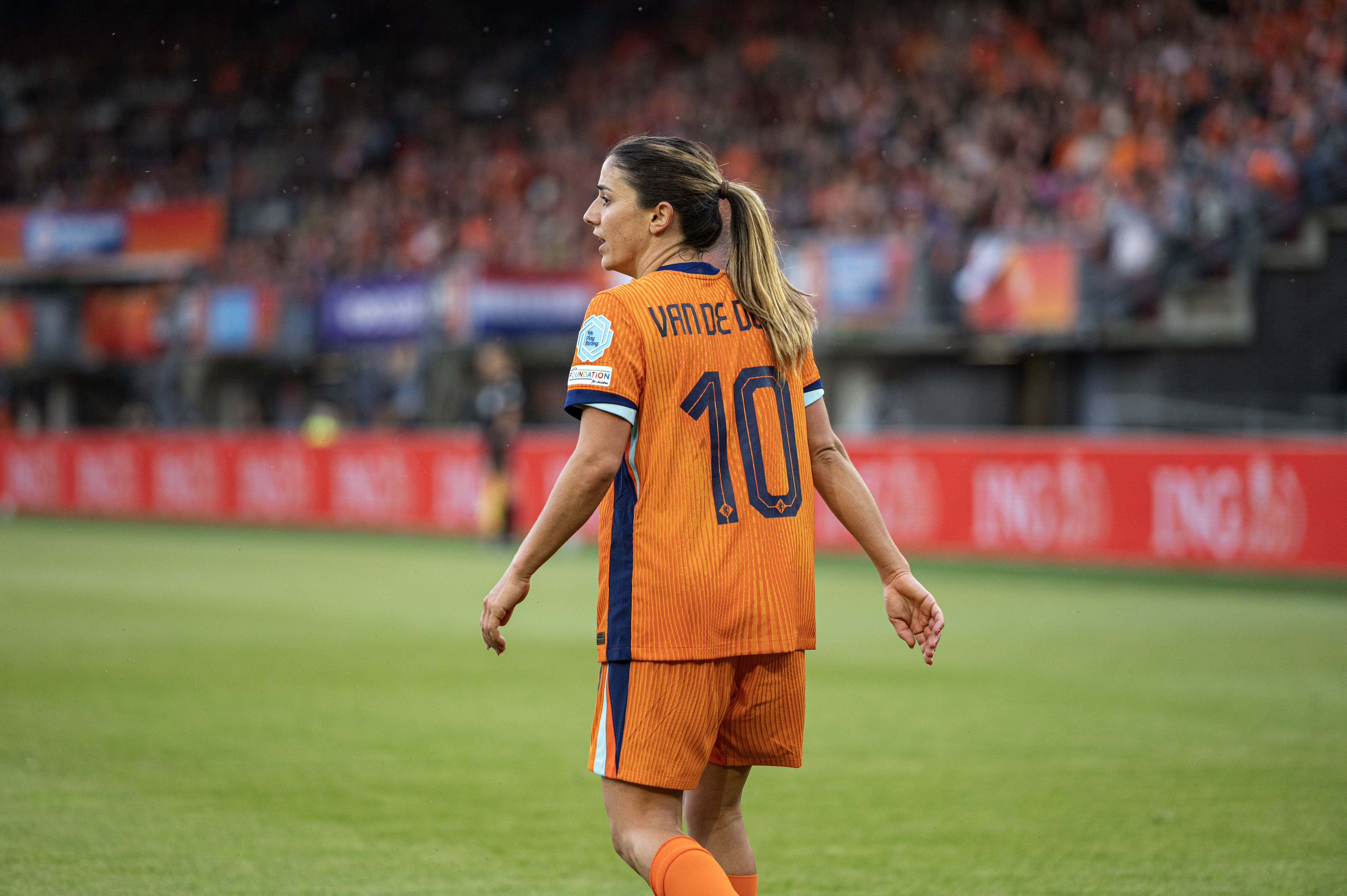 Daniëlle van de Donk bij Oranje