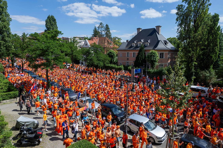 De Oranje-mars in Berlijn