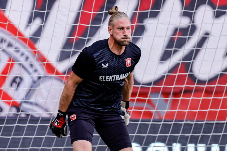 Lars Unnerstall voor het duel tegen Sparta