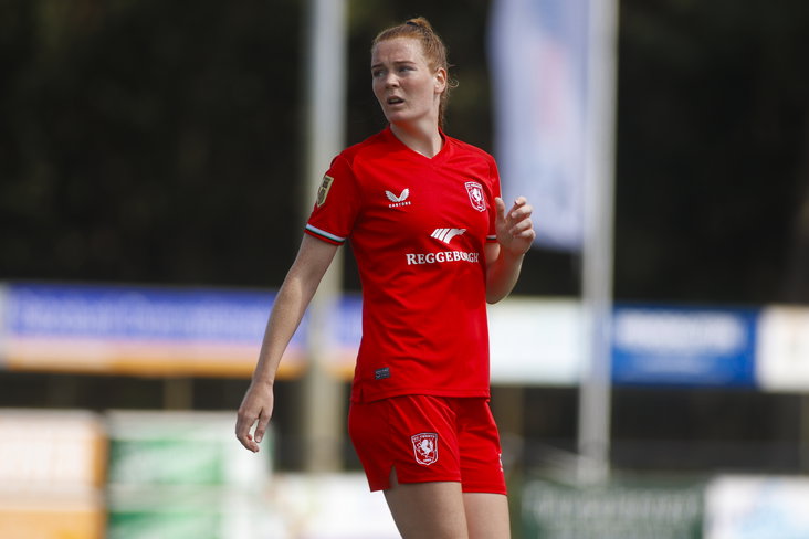 Nikée van Dijk bij FC Twente