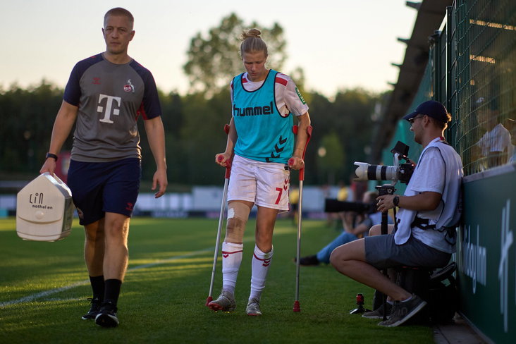 Anna-Lena Stolze is geblesseerd