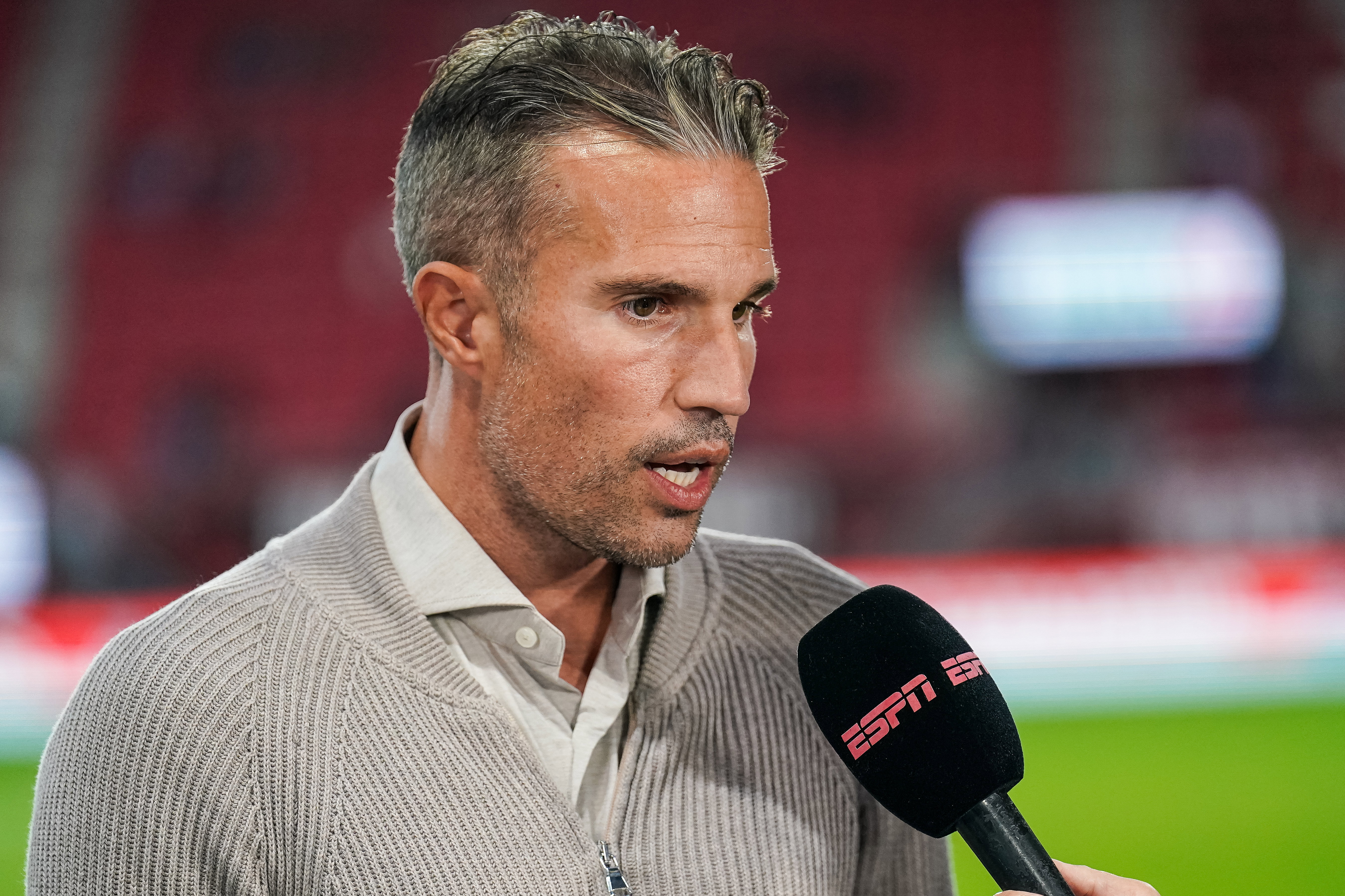 Robin van Persie in de Grolsch Veste