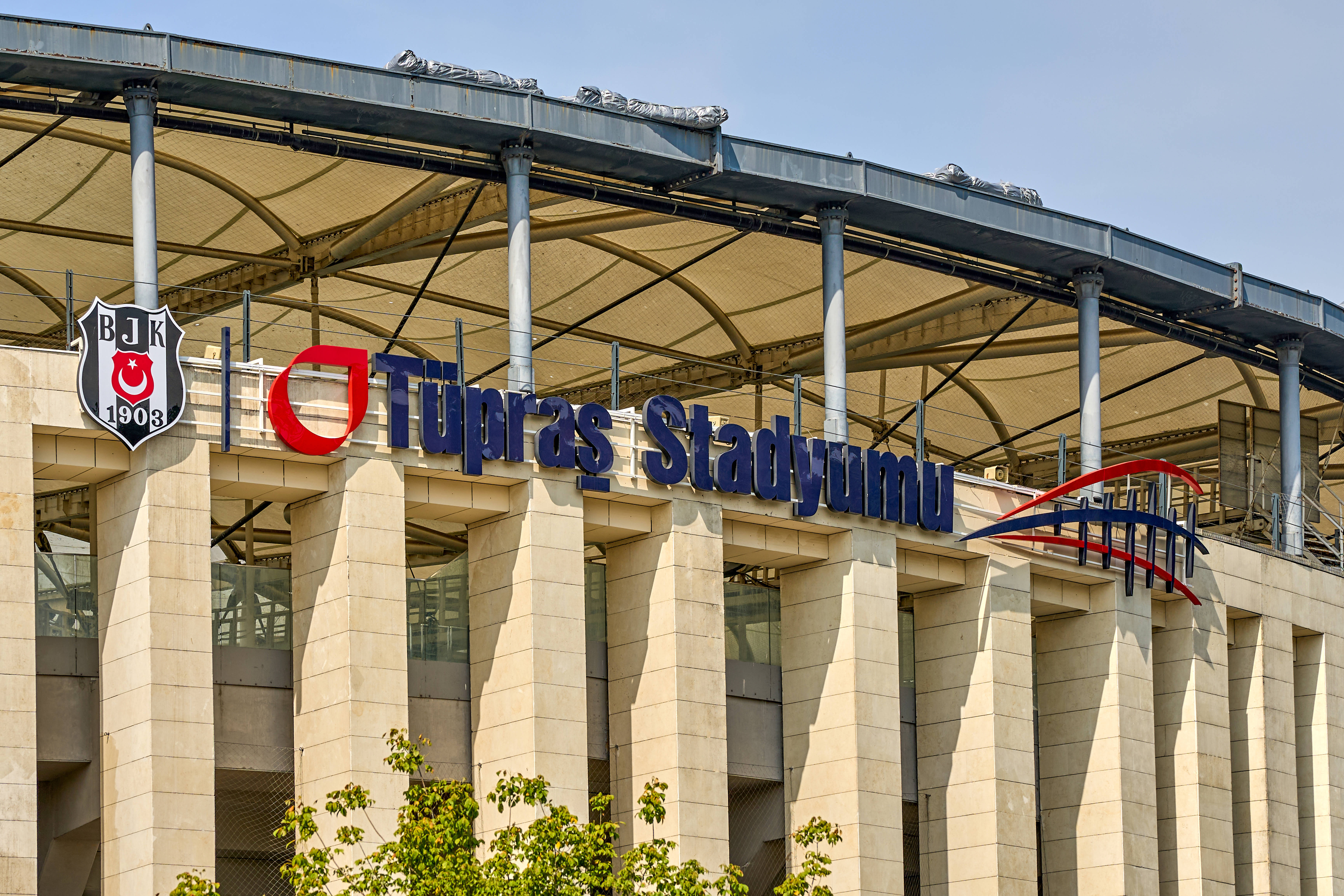 Het Tüpraş Stadion van Besiktas