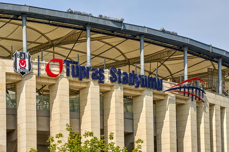 Het Tüpraş Stadion van Besiktas