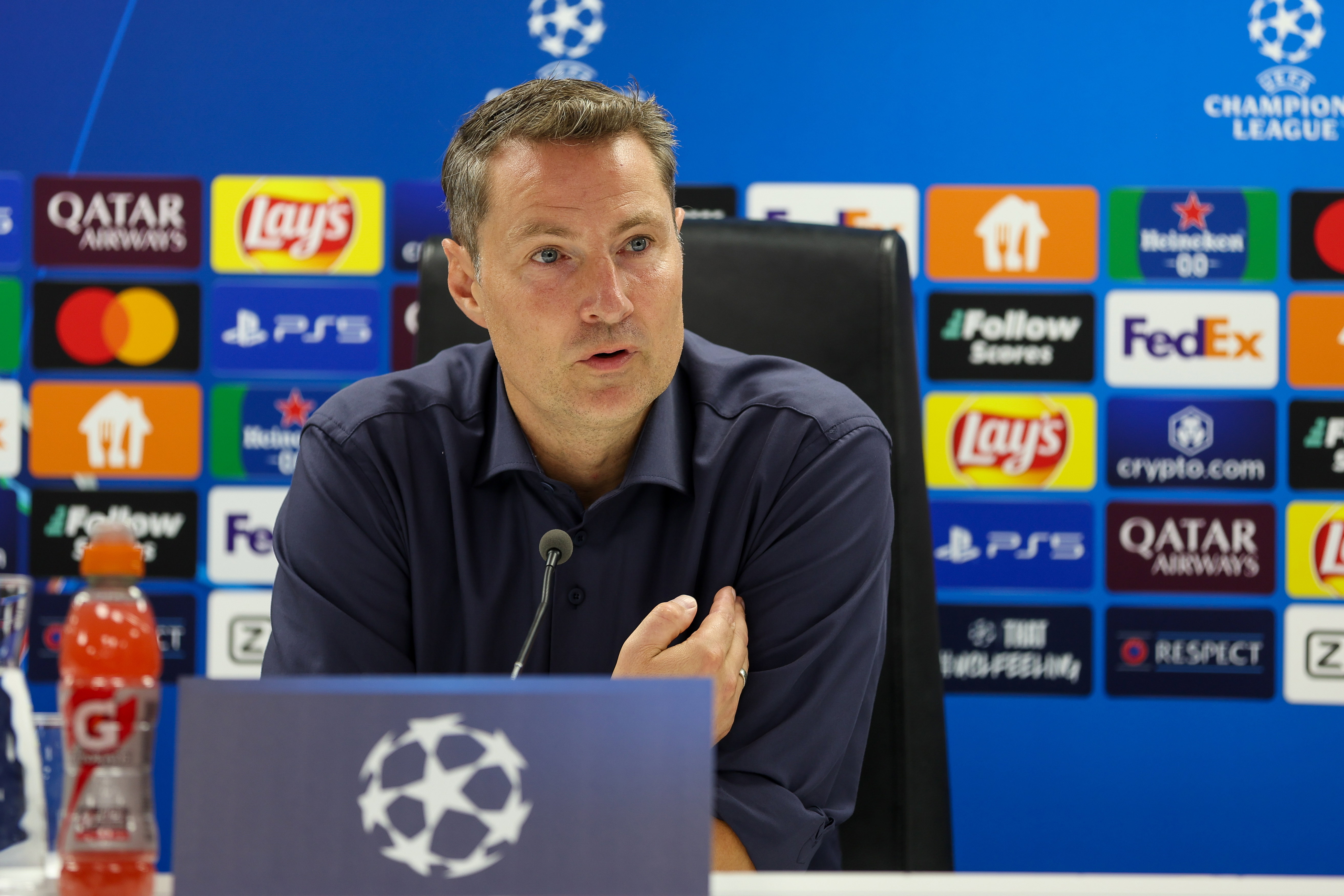 Brian Priske tijdens een persconferentie