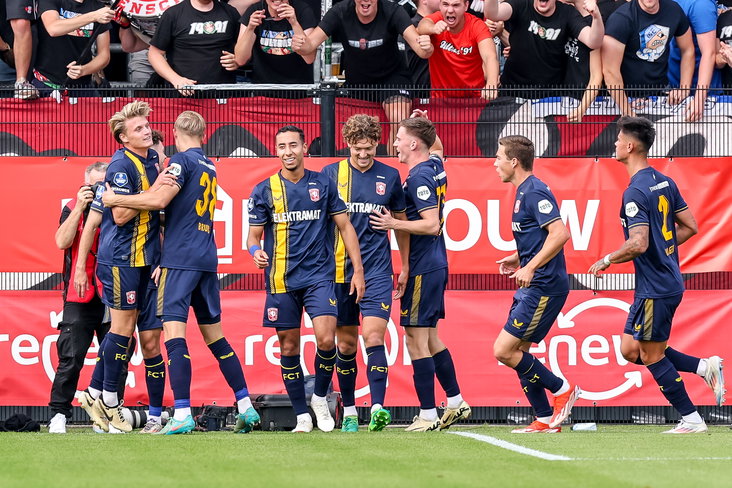 FC Twente viert treffer