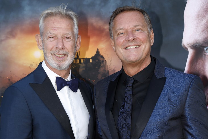Onno Hoes met partner Albert Verlinde