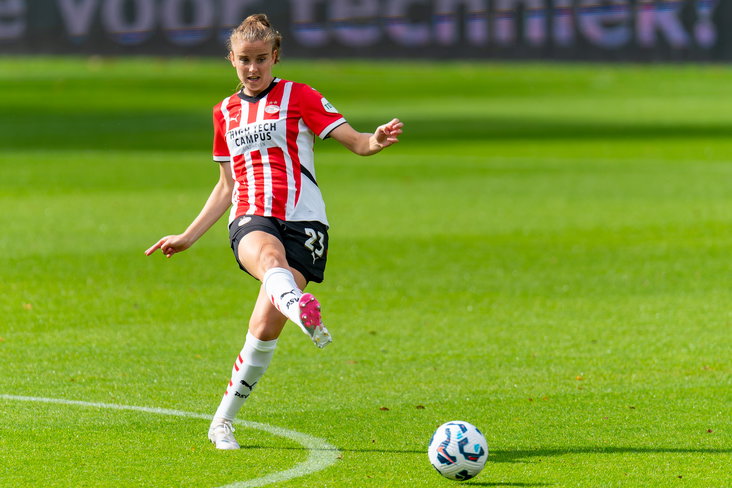 Myrthe Kemper-Moorrees bij PSV