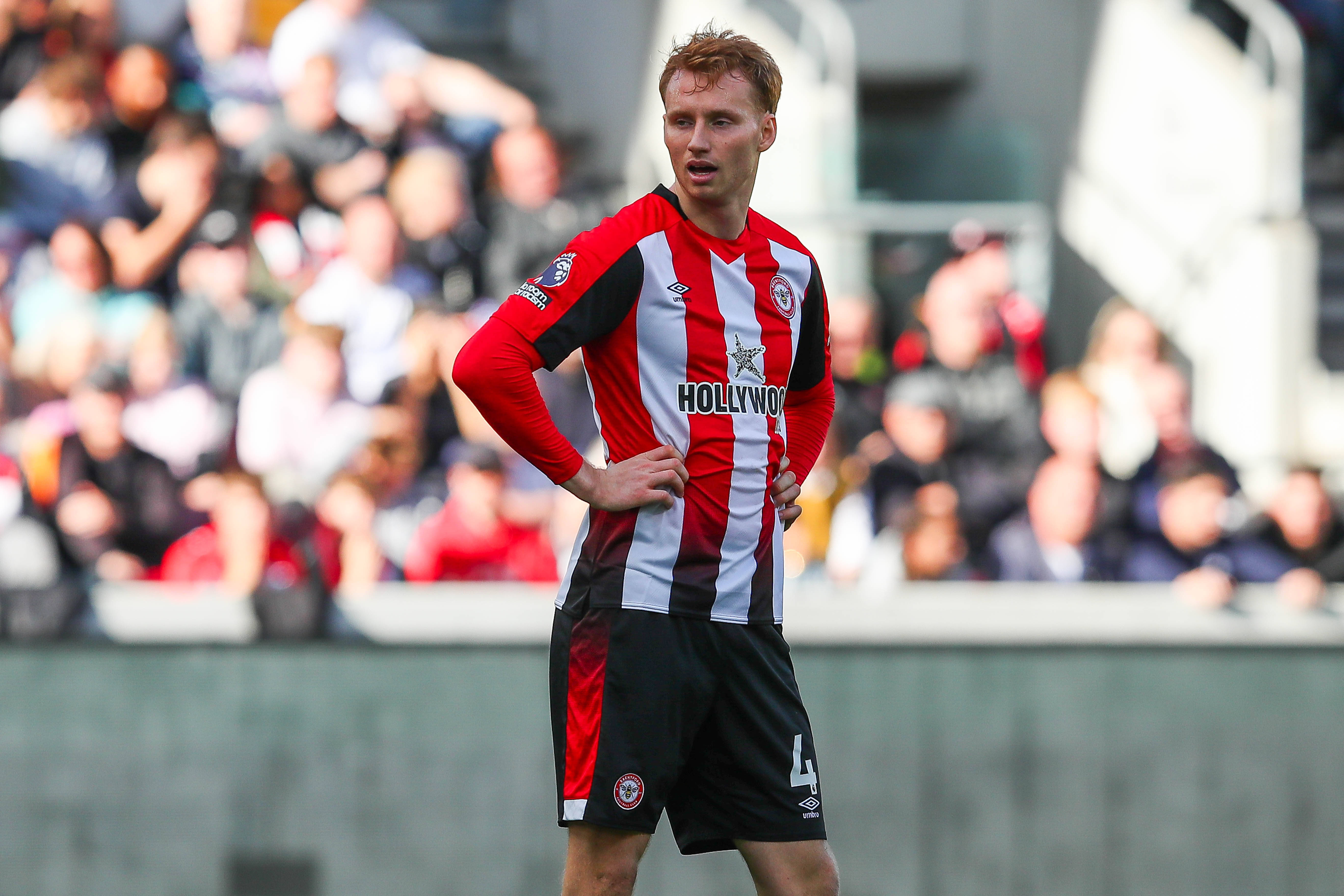 Sepp van den Berg namens Brentford FC