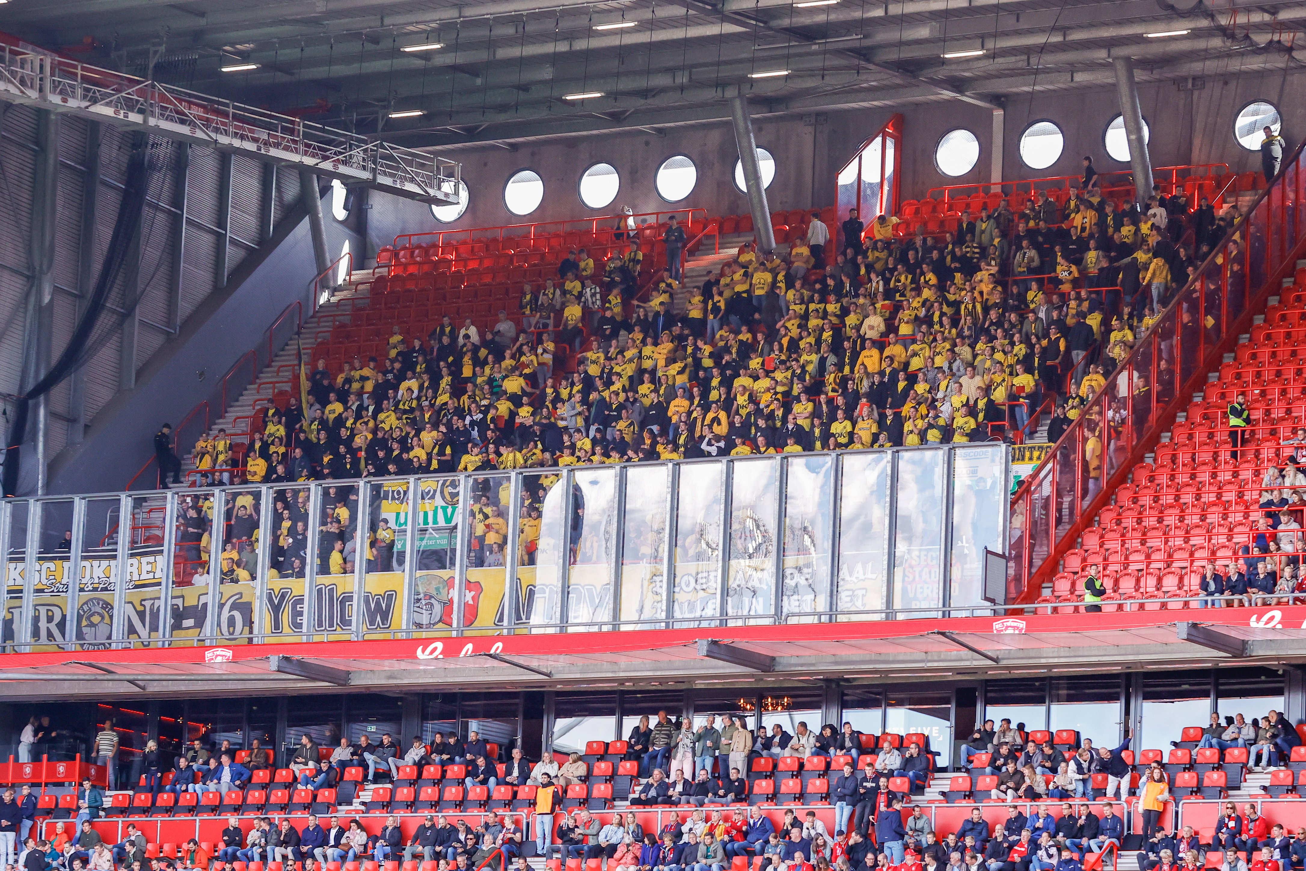 NAC Breda-supporters in de Grolsch Veste