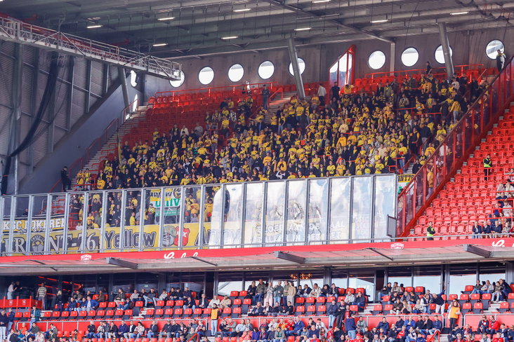 NAC Breda-supporters in de Grolsch Veste