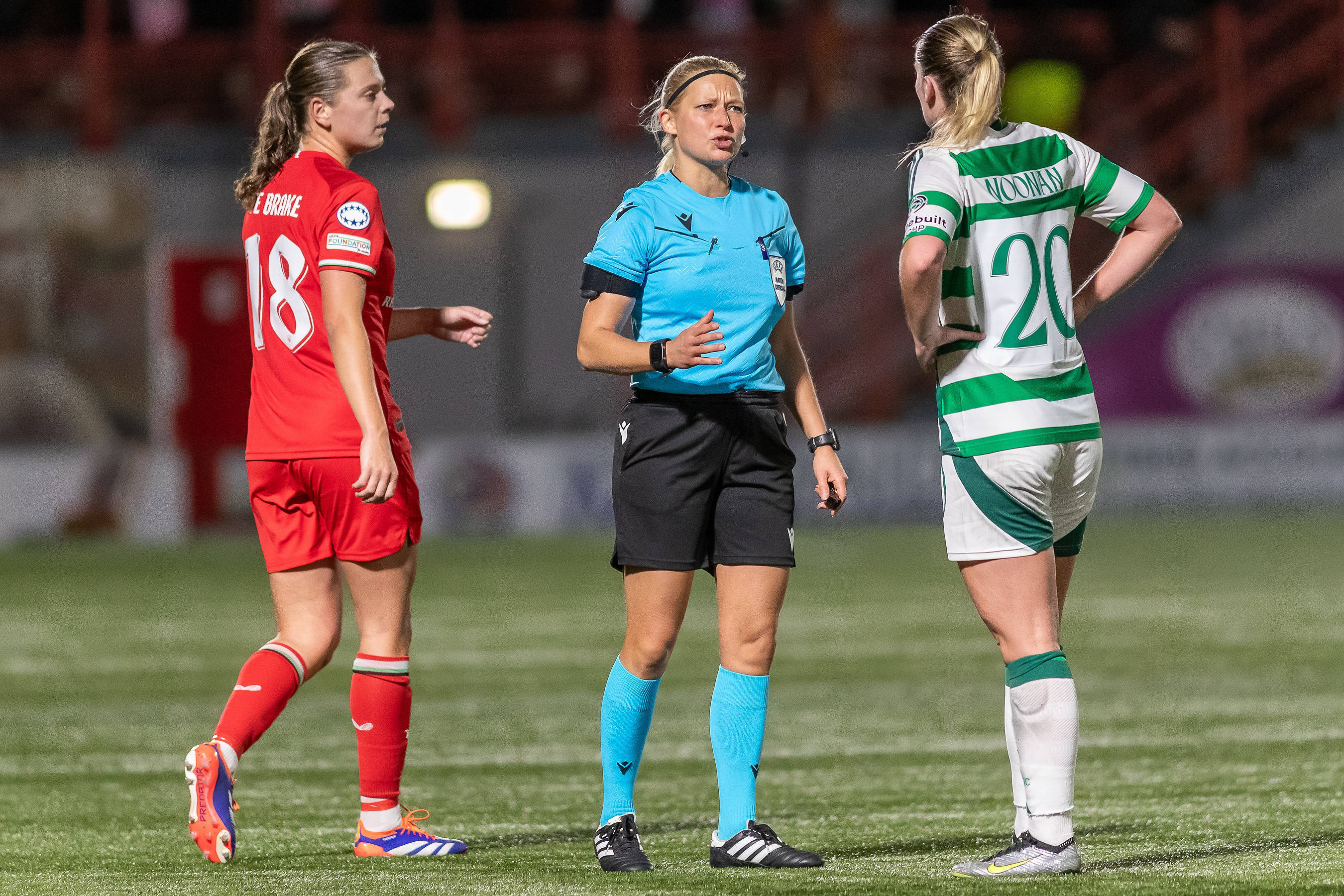 Ewa Augustyn tijdens het duel tussen Celtic en FC Twente