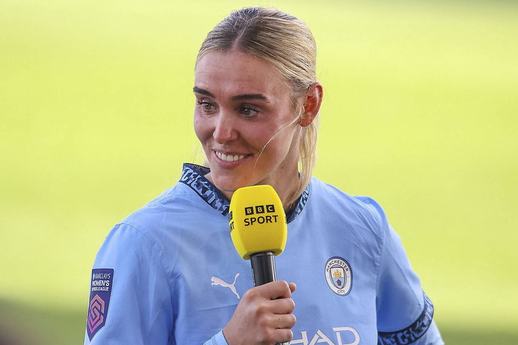 Jill Roord in gesprek met de BBC