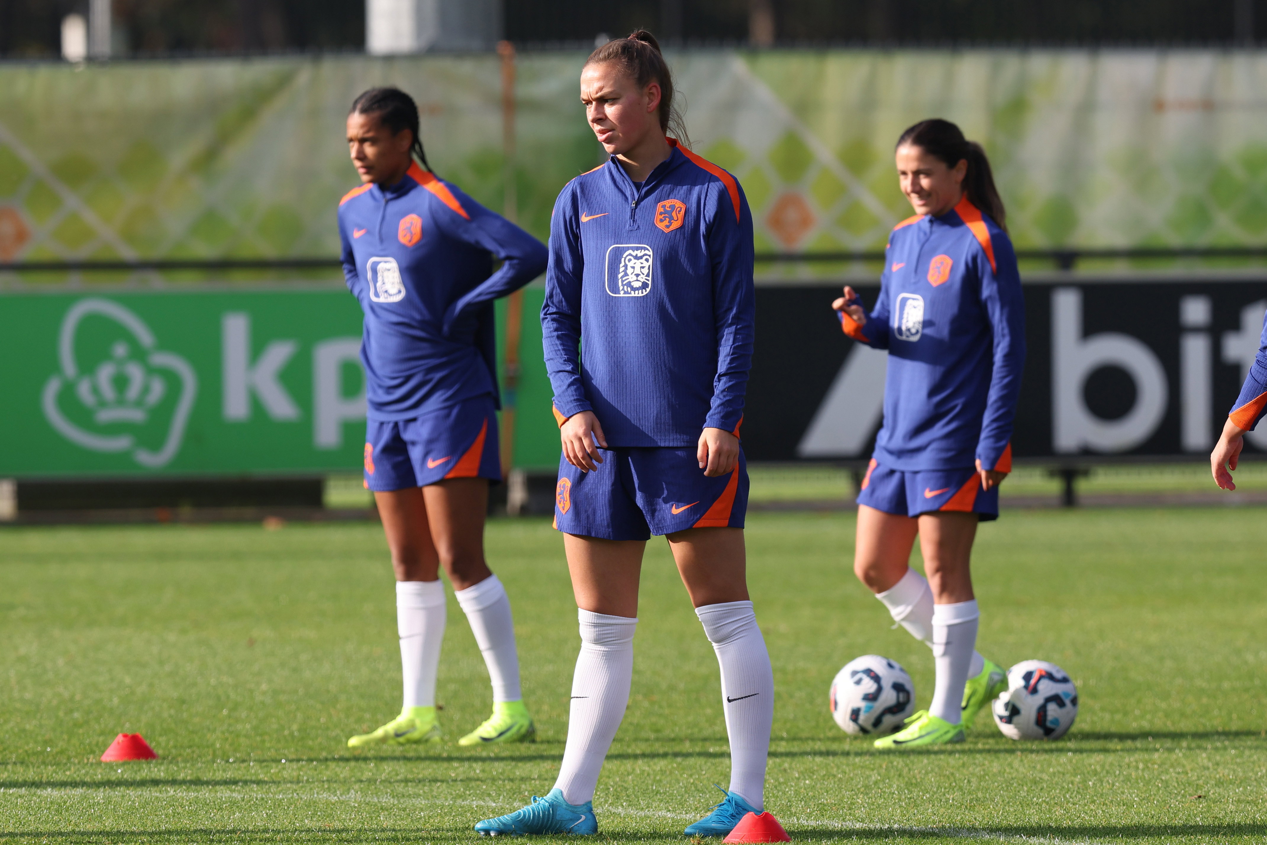 Romée Leuchter bij de OranjeLeeuwinnen
